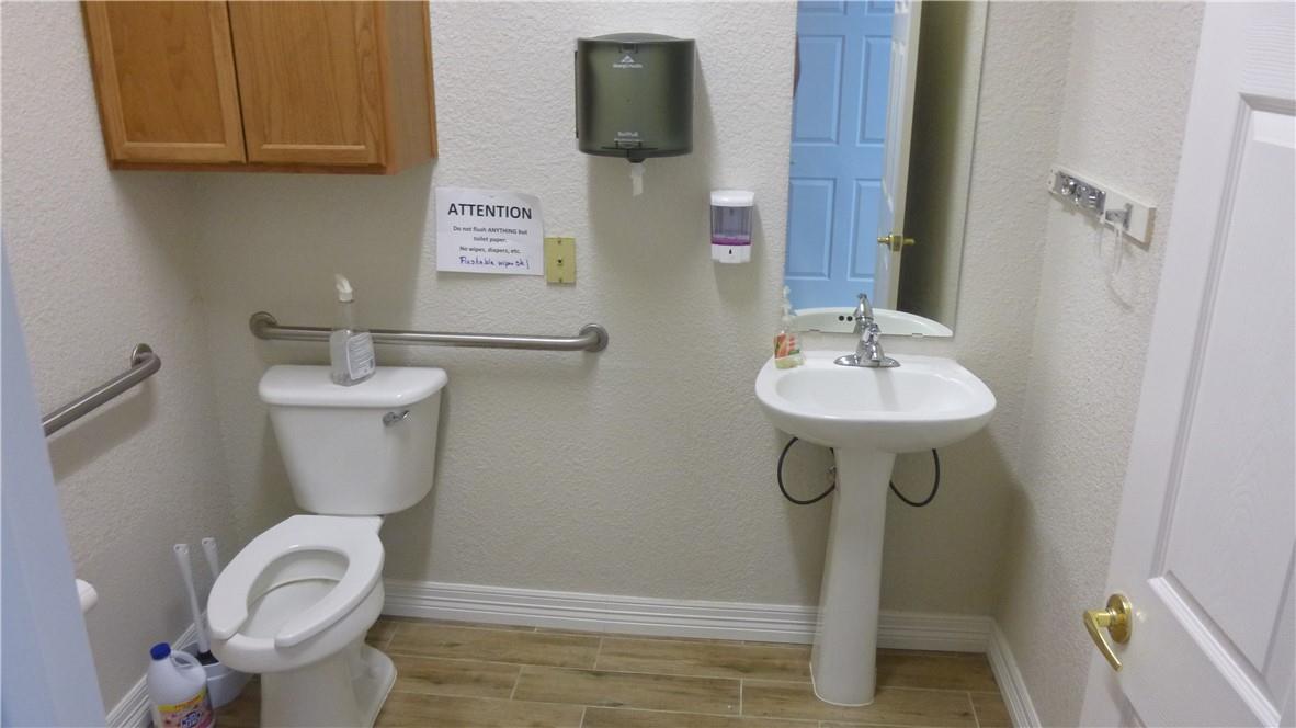 15901 Central Commerce Dr #401 Property Photo 29