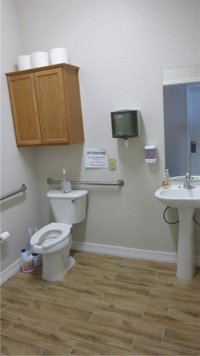 15901 Central Commerce Dr #401 Property Photo 30