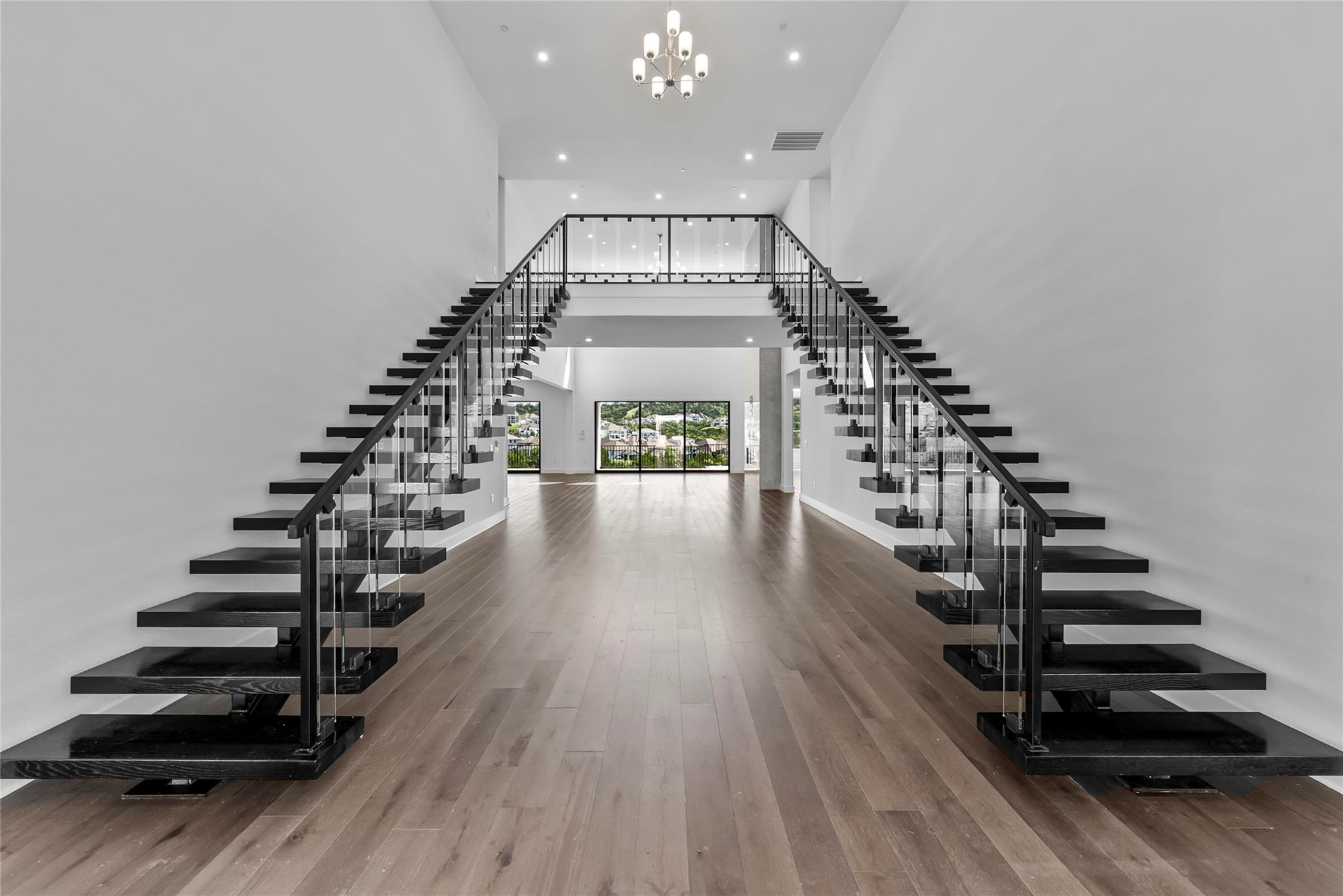 1704 Lucera Bnd Property Photo 2