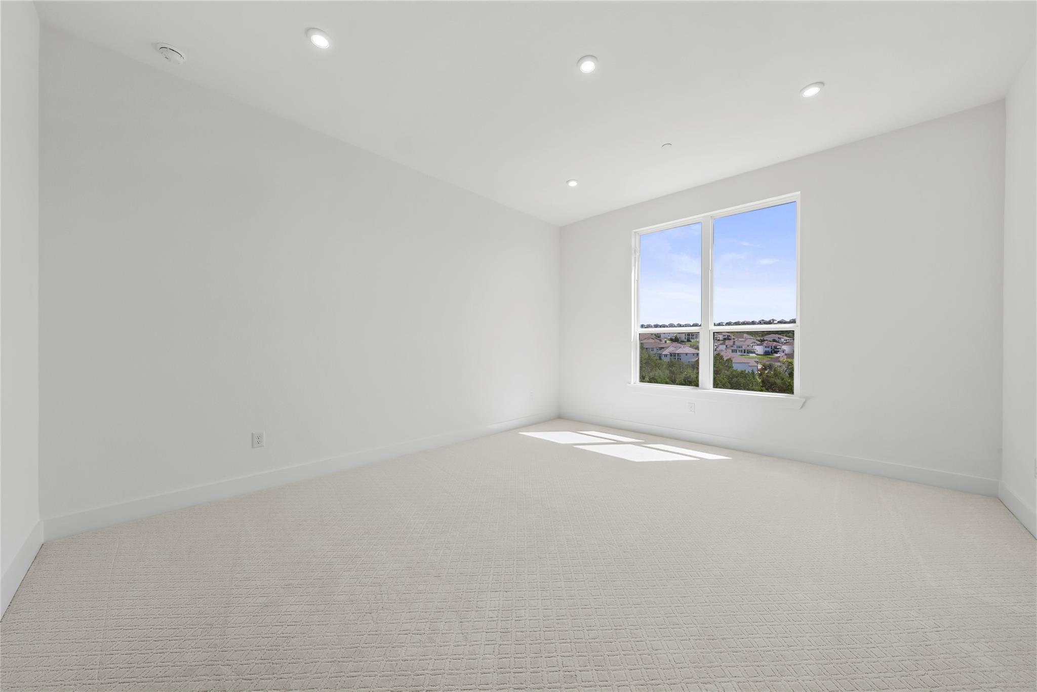 1704 Lucera Bnd Property Photo 11