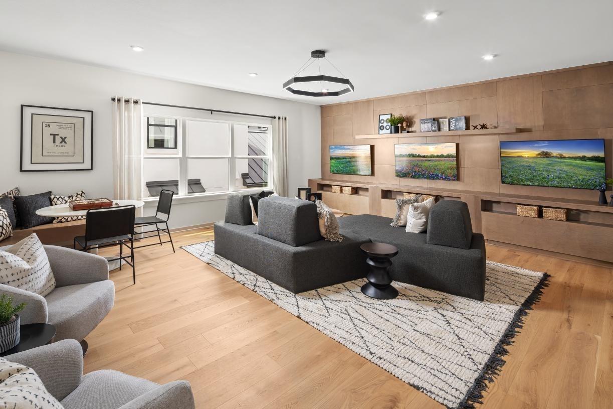 1704 Lucera Bnd Property Photo 19