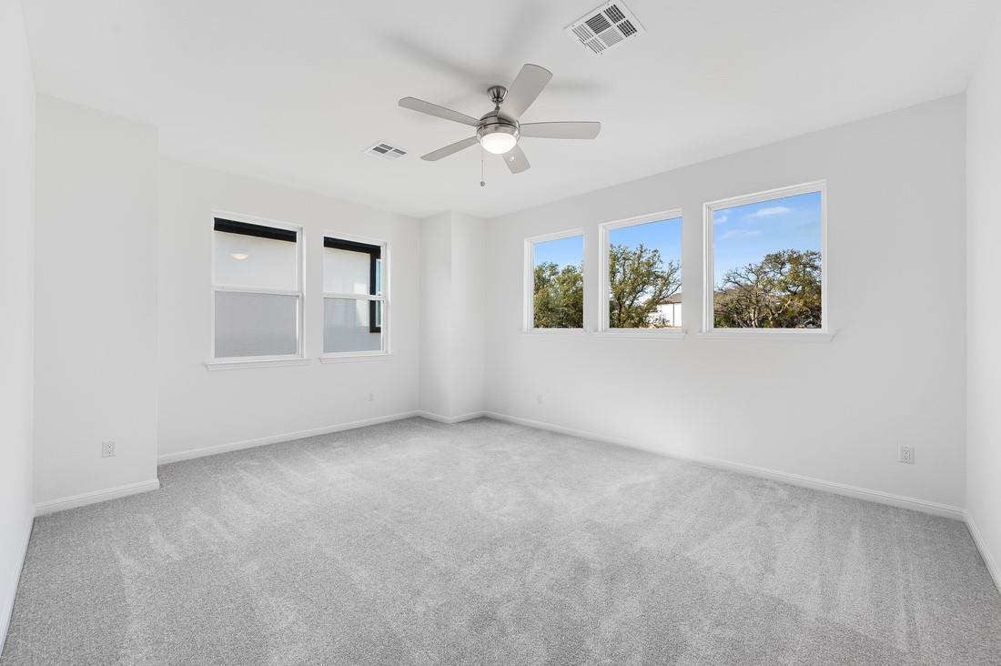 4949 Olimpico Way Property Photo 19