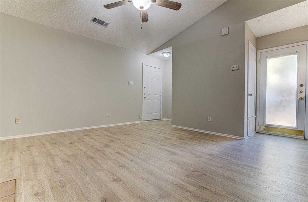 12824 Tomanet Trl A Property Photo 4