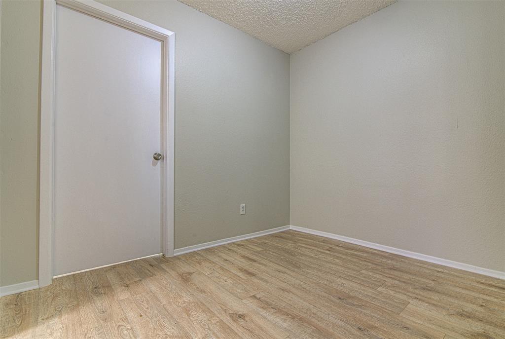 12824 Tomanet Trl A Property Photo 5