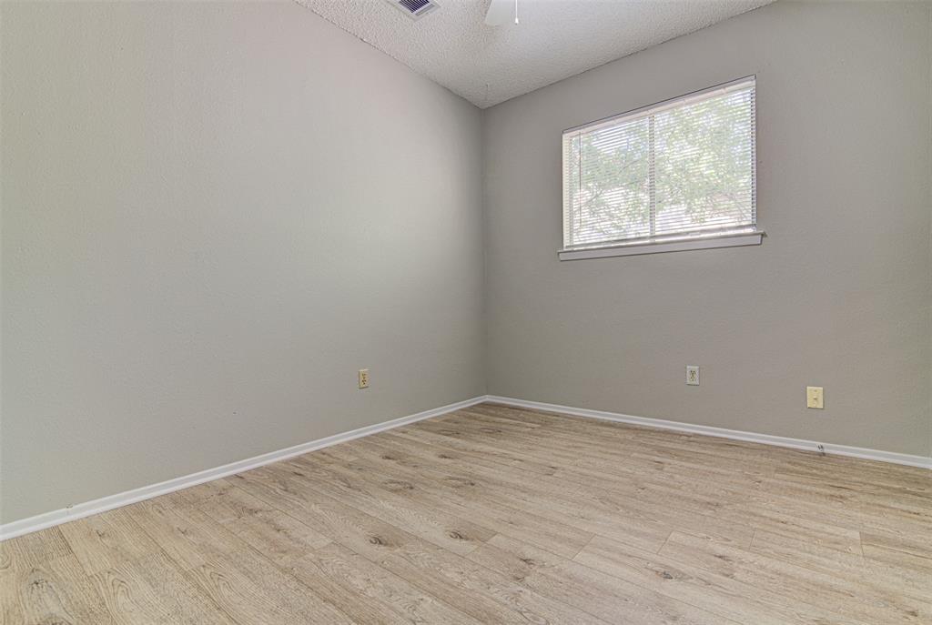 12824 Tomanet Trl A Property Photo 8