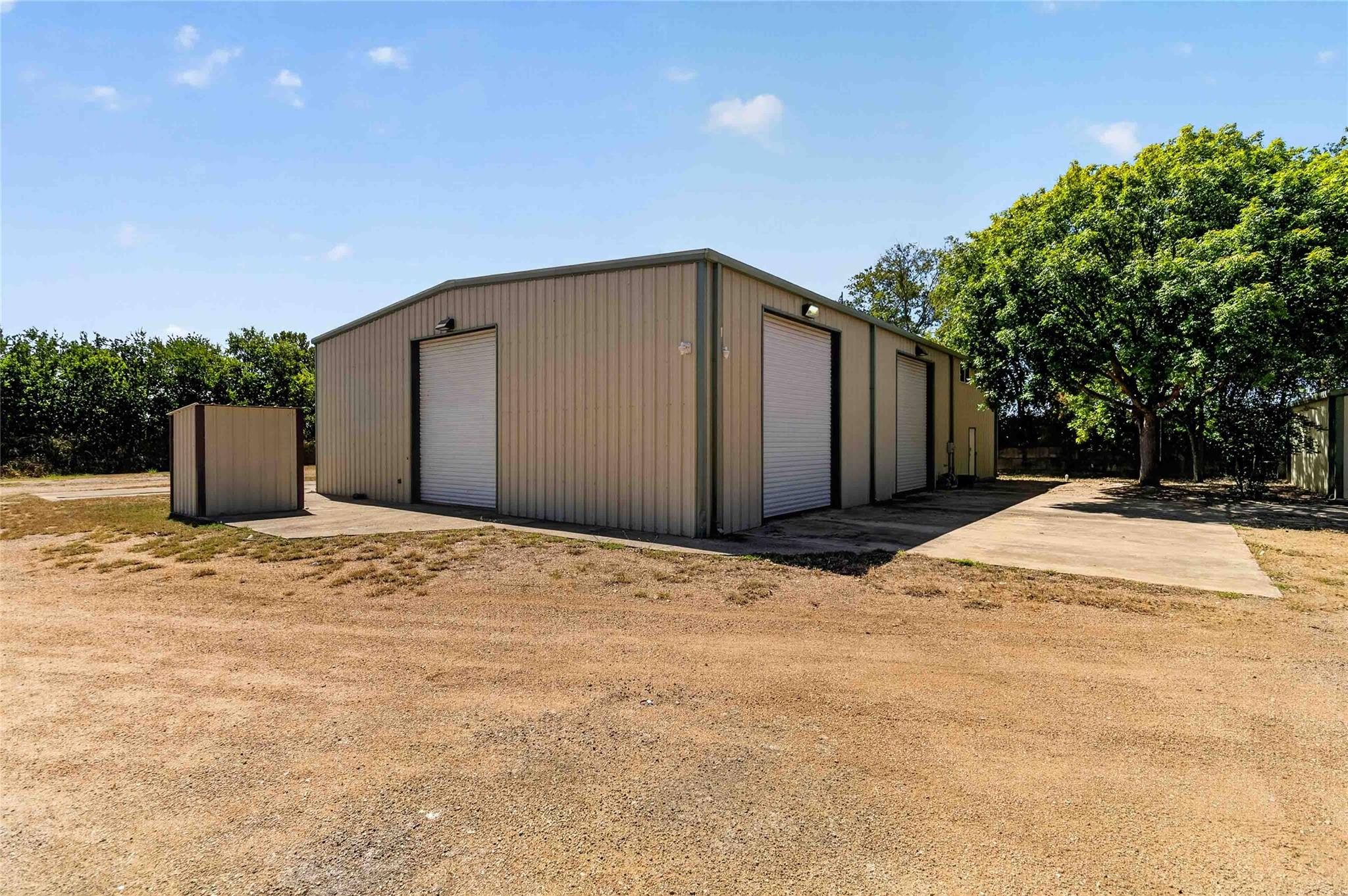 301 Fm 1660 None Property Photo 6