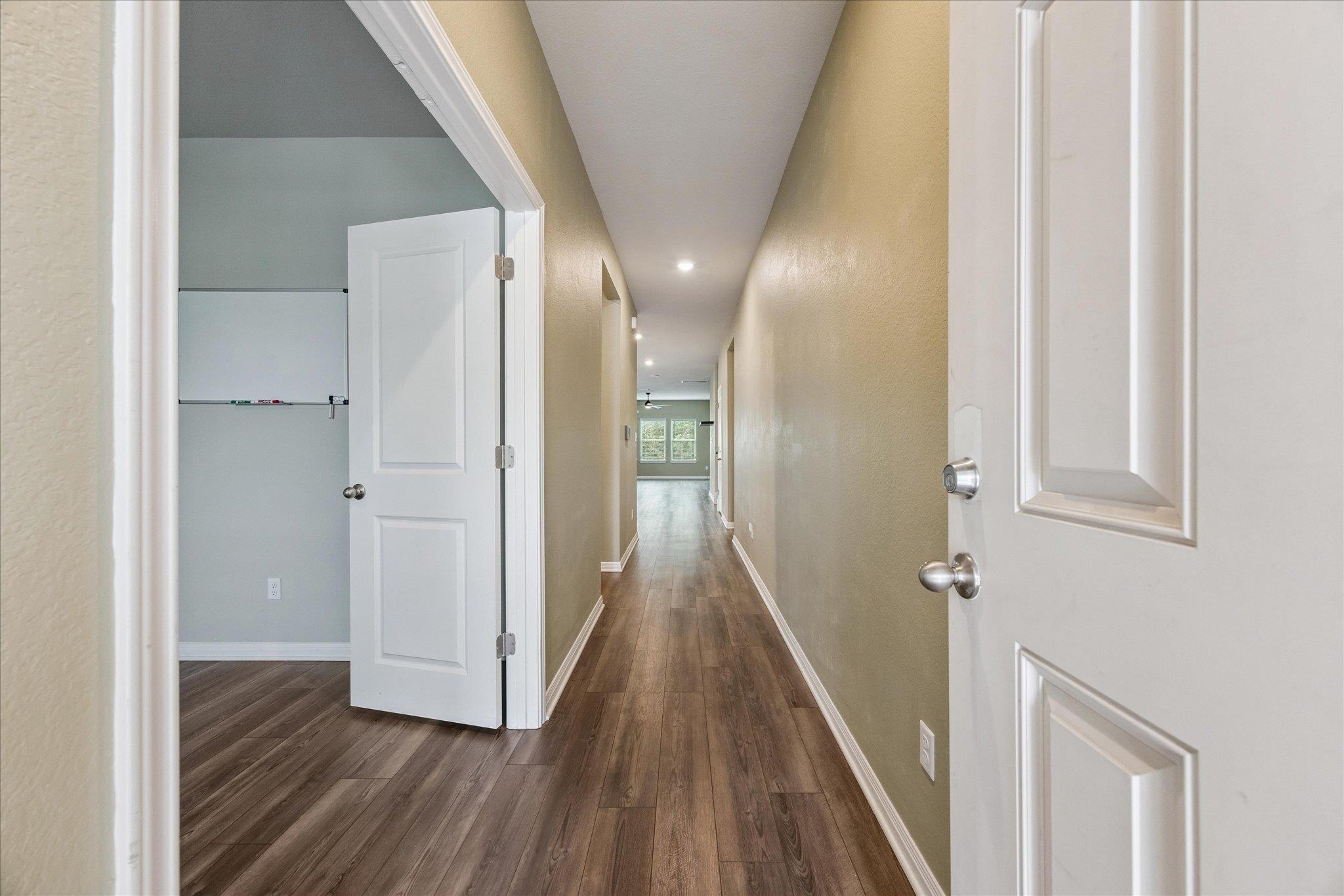 11611 Copperstone Ave Property Photo 3