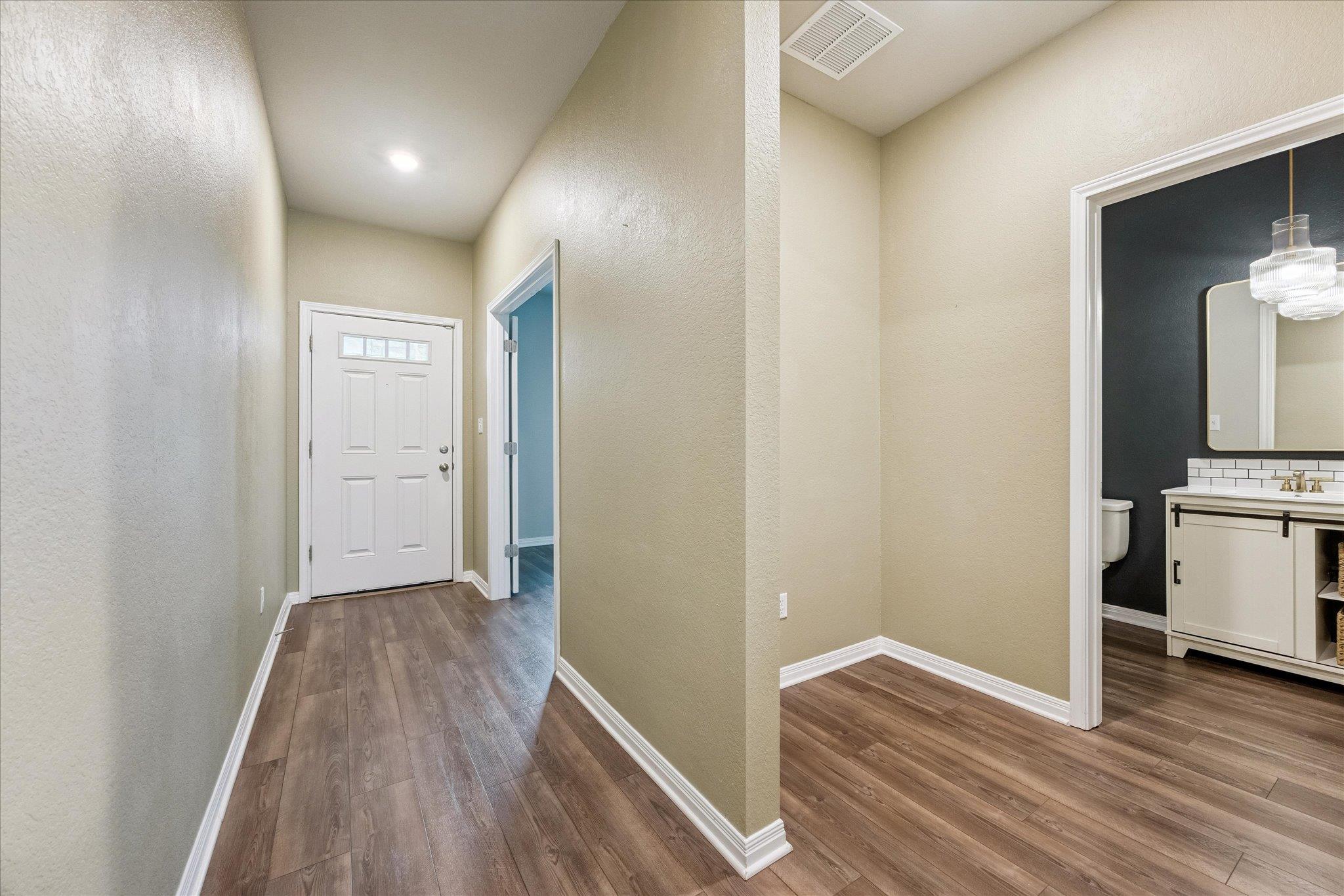 11611 Copperstone Ave Property Photo 4