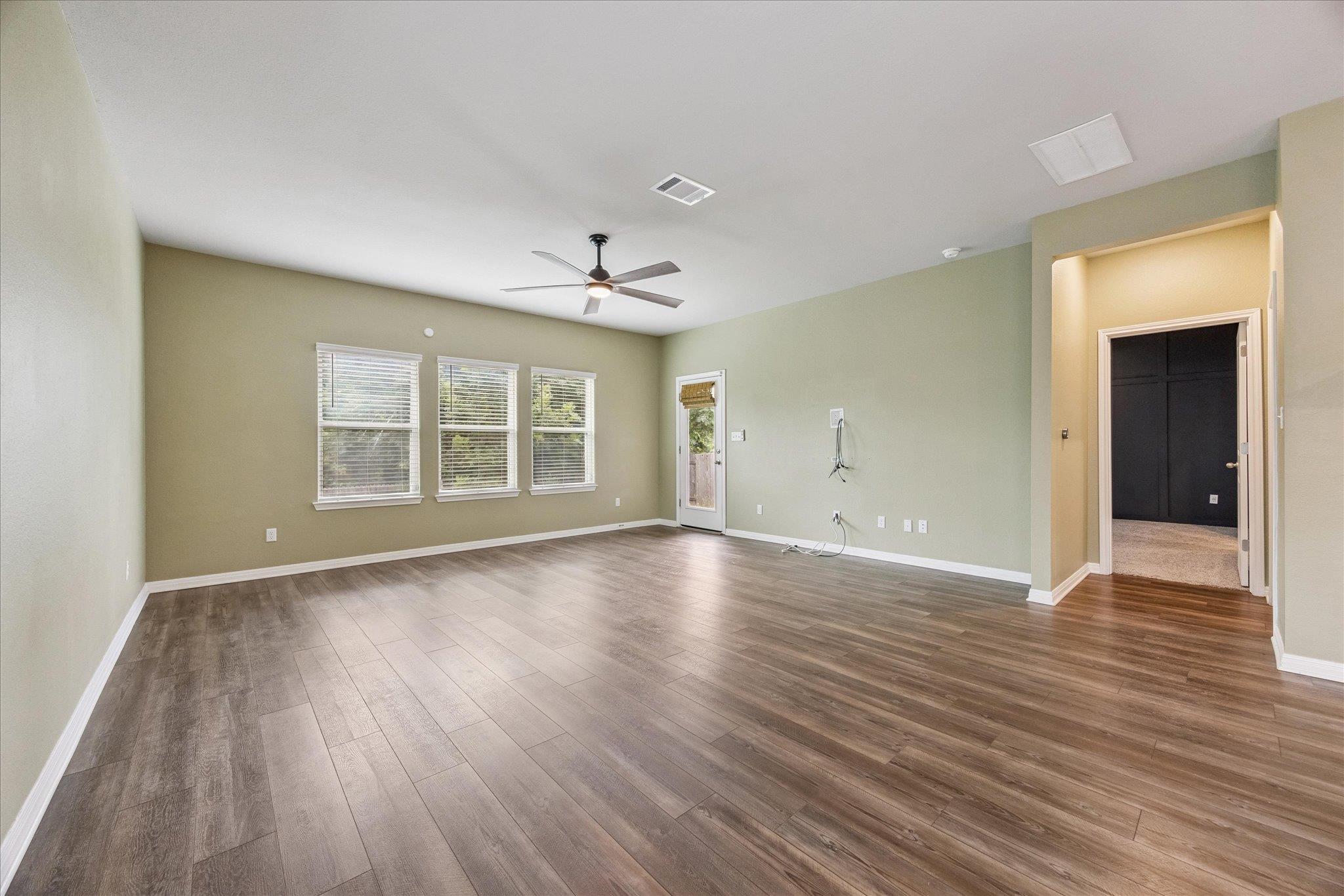 11611 Copperstone Ave Property Photo 14