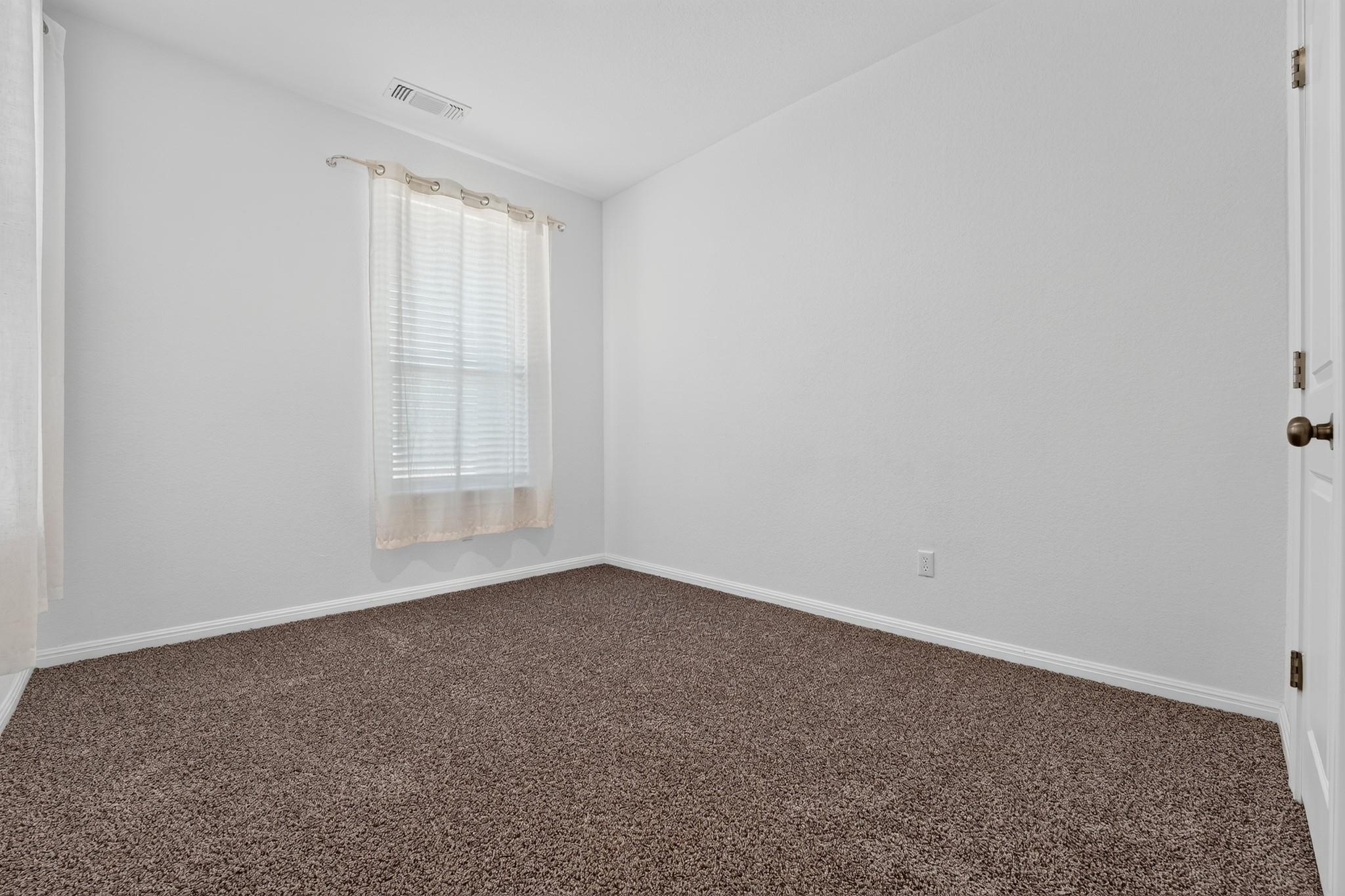 221 Sand Lily Ln Property Photo 11