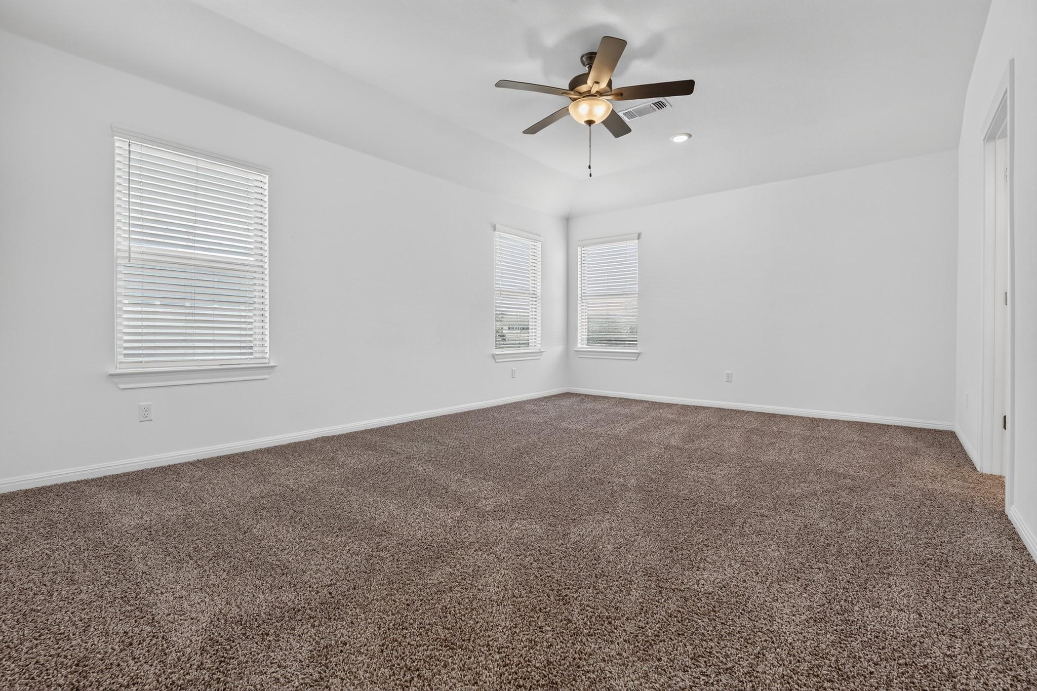 221 Sand Lily Ln Property Photo 13