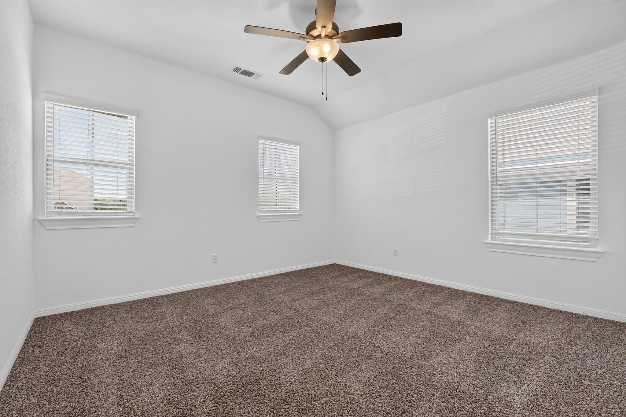 221 Sand Lily Ln Property Photo 16