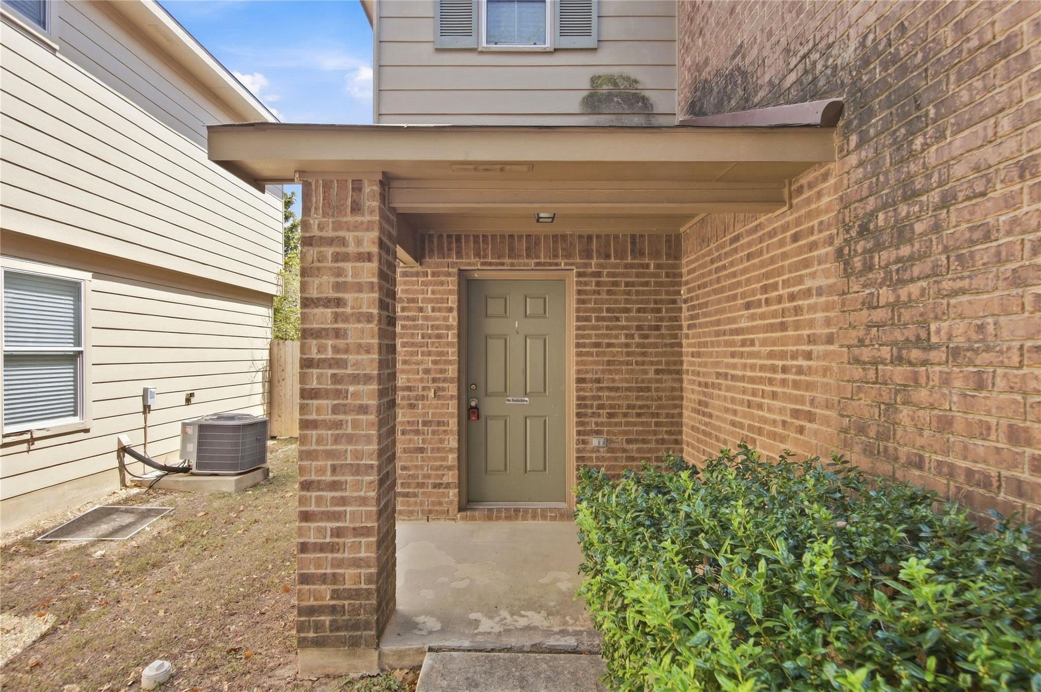 11525 Autumn Ash Dr Property Photo 4