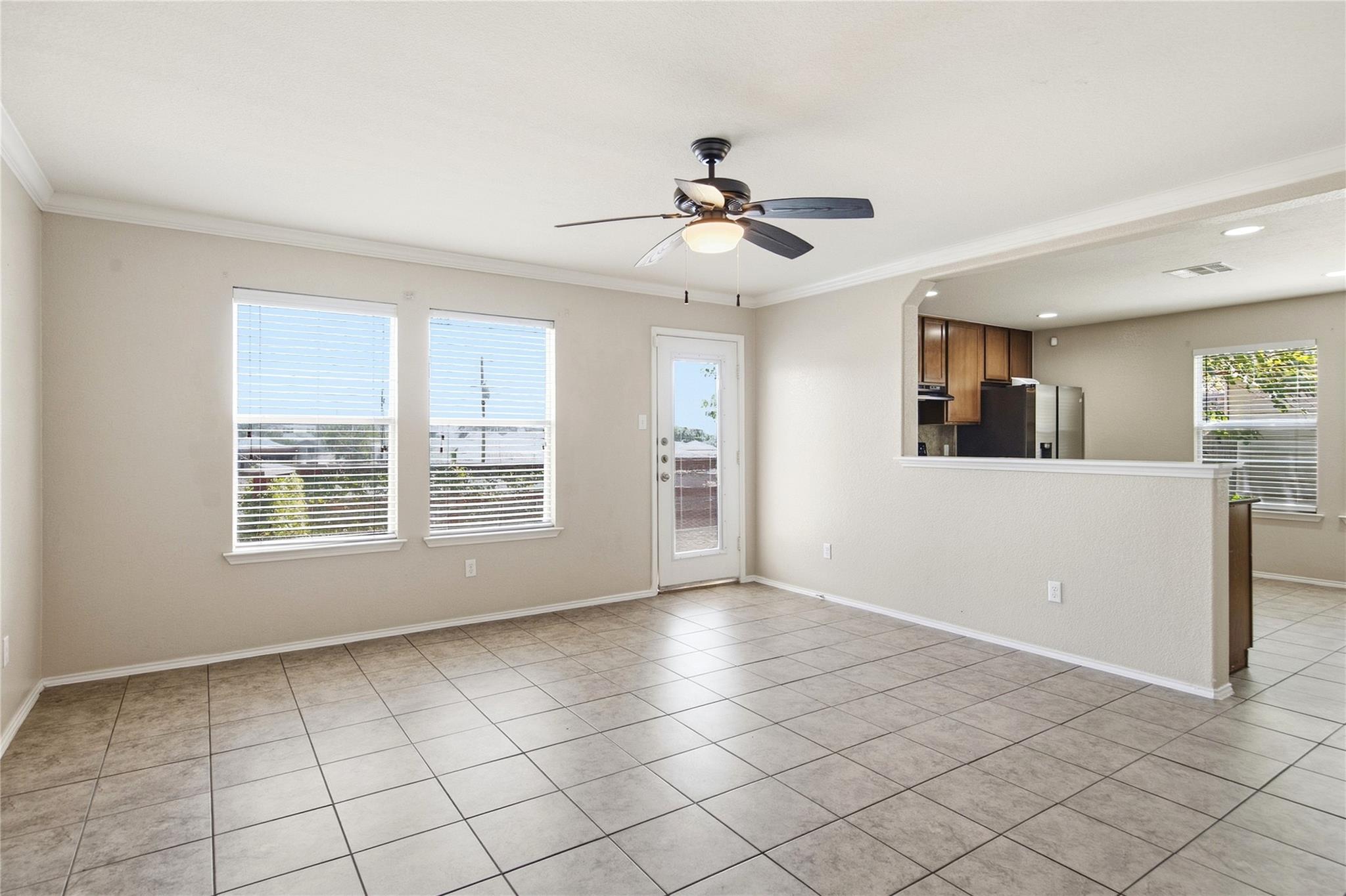 11525 Autumn Ash Dr Property Photo 6