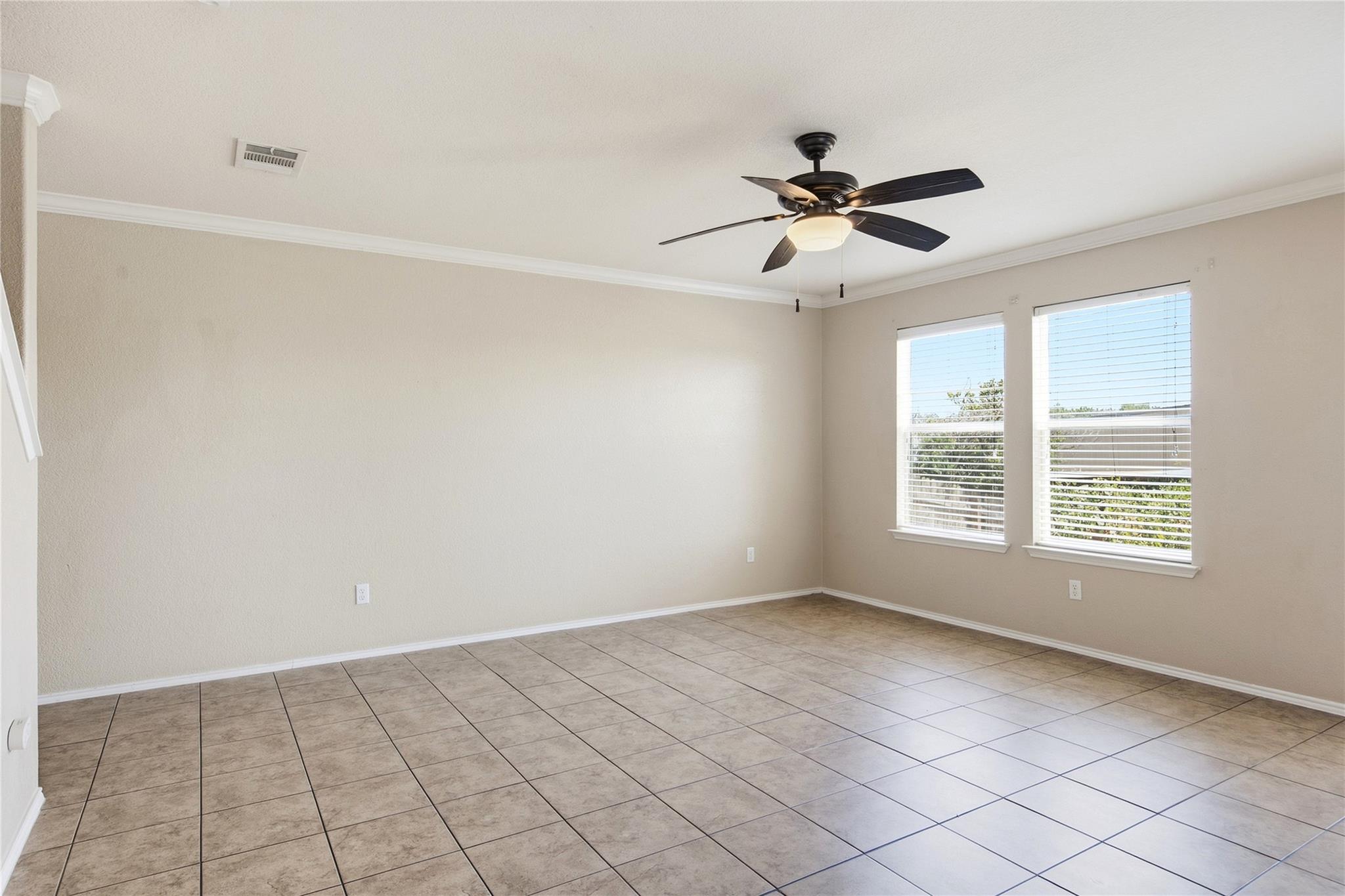 11525 Autumn Ash Dr Property Photo 9