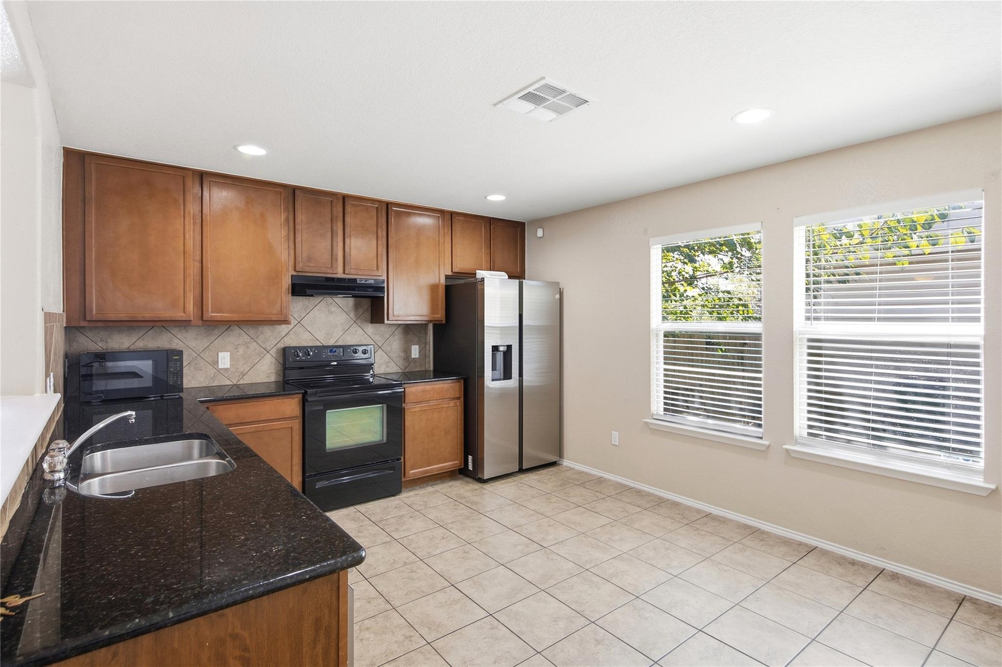 11525 Autumn Ash Dr Property Photo 10