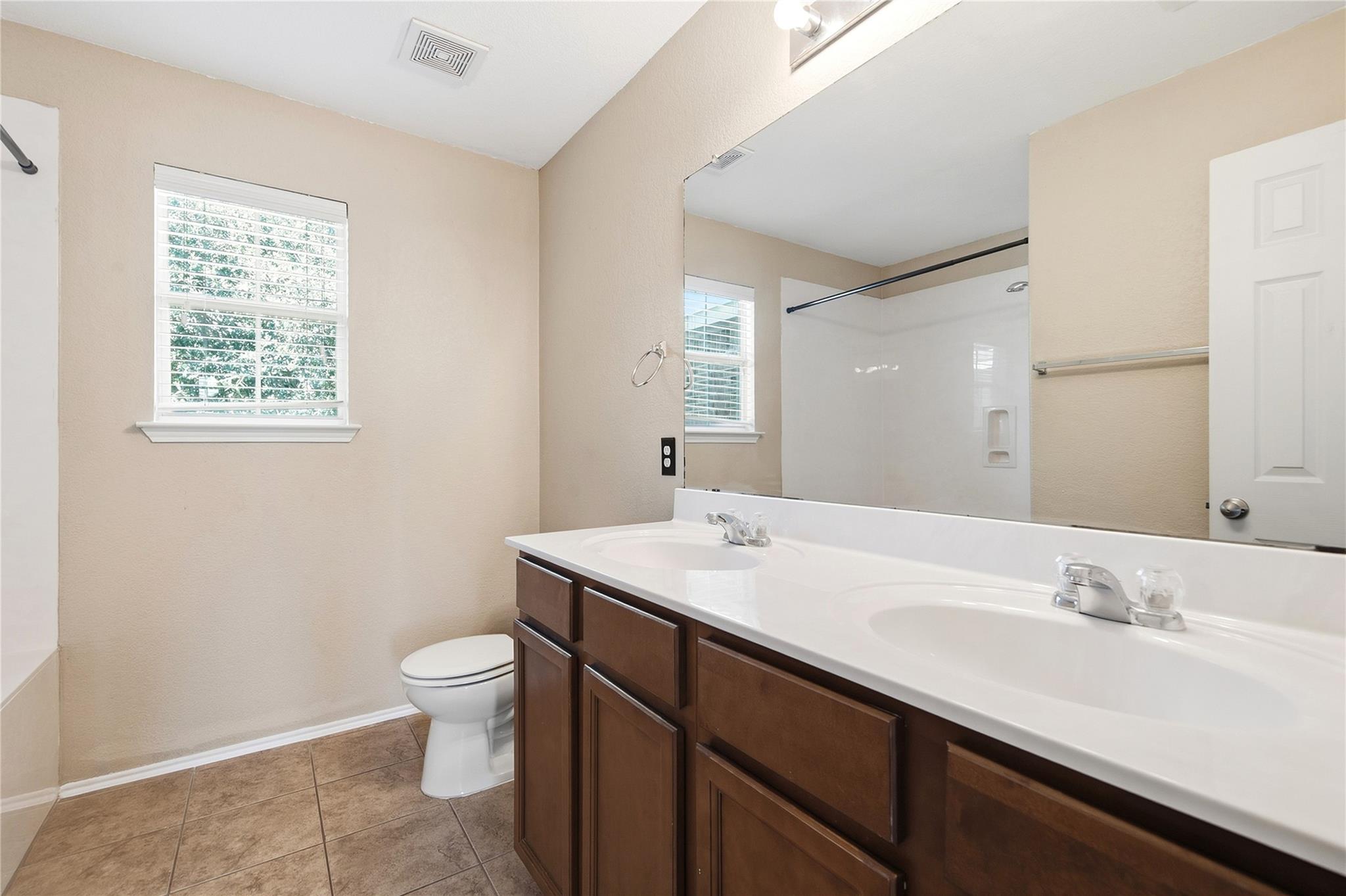 11525 Autumn Ash Dr Property Photo 26