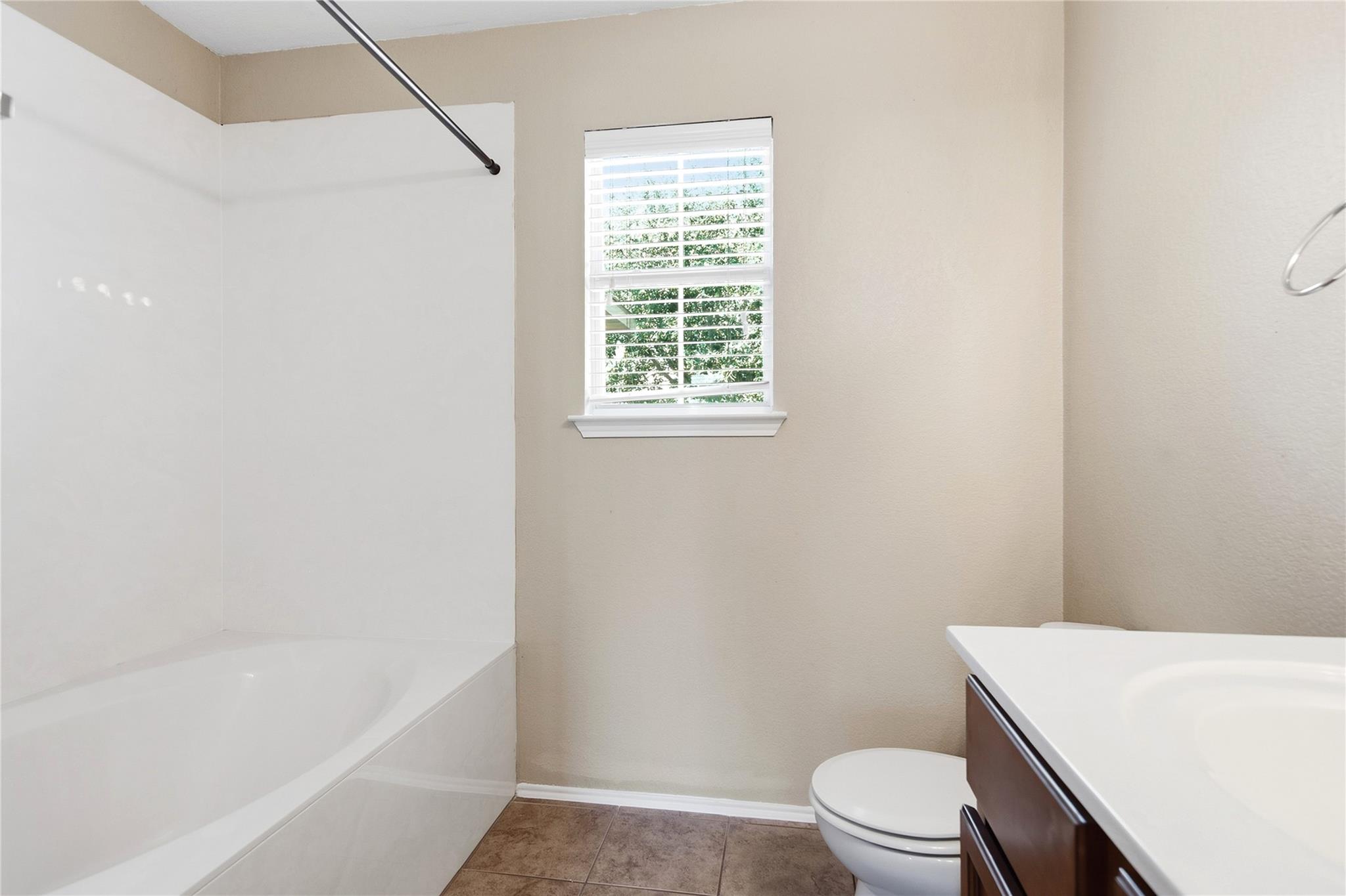 11525 Autumn Ash Dr Property Photo 27