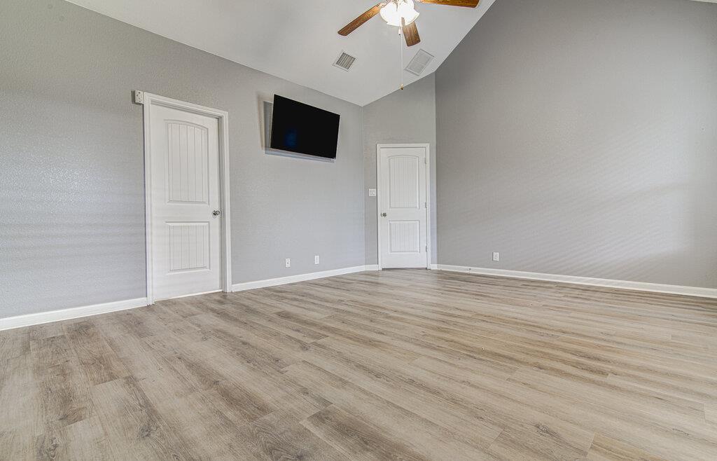 1200 April Meadows Loop Property Photo 15