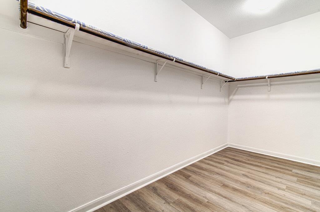 1200 April Meadows Loop Property Photo 18