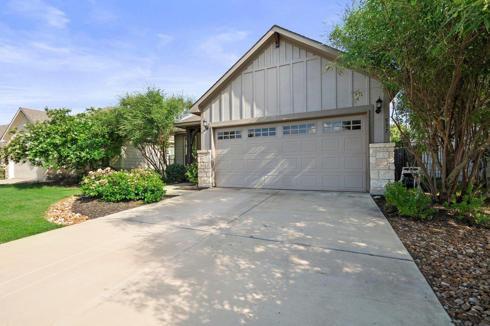 537 Bonnet Blvd Property Photo 3