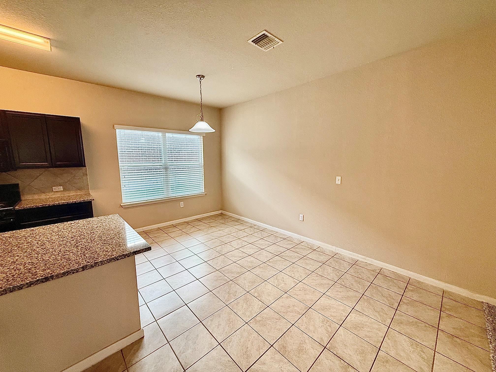 431 Northern Flicker St Property Photo 7