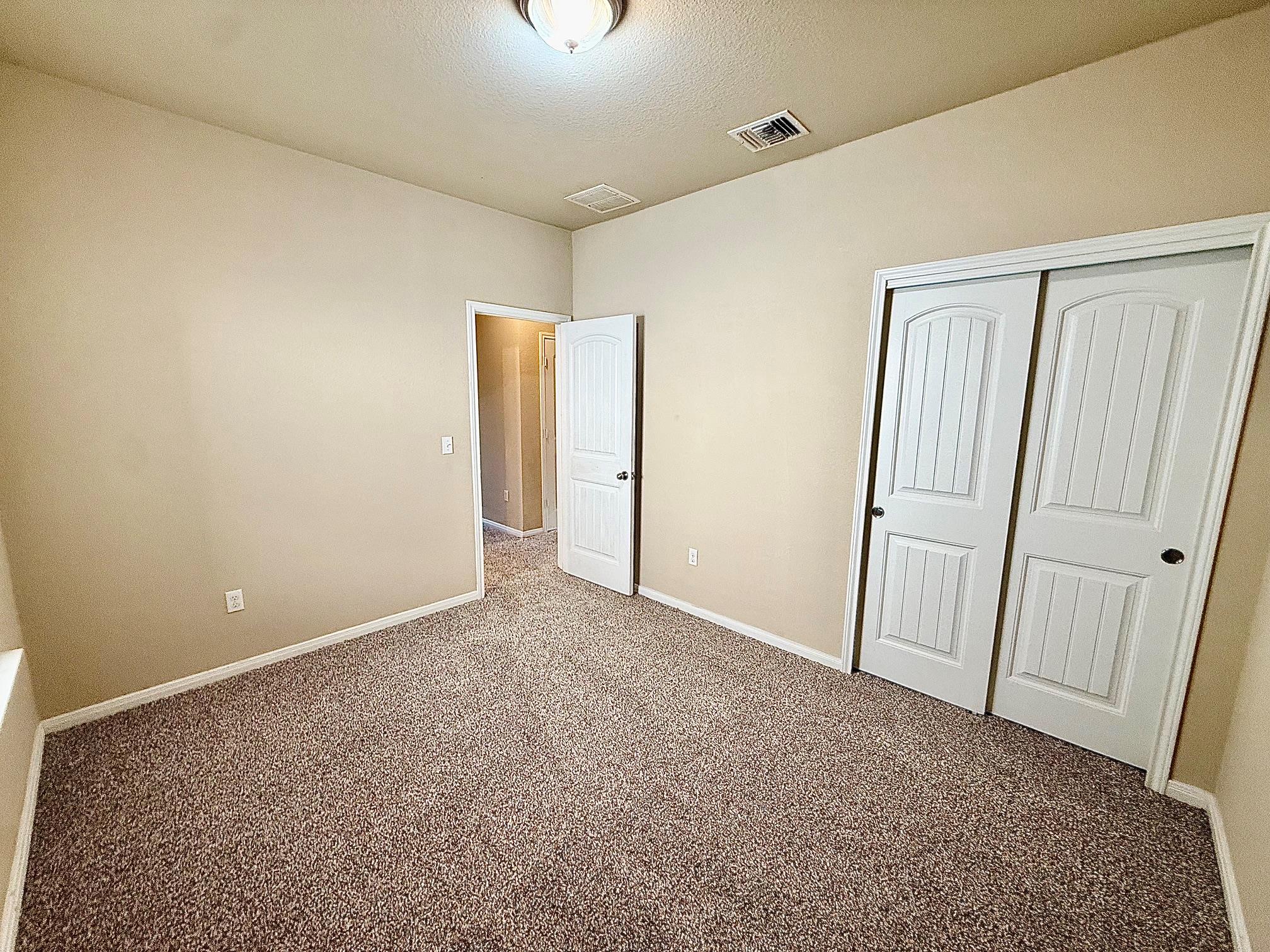 431 Northern Flicker St Property Photo 13