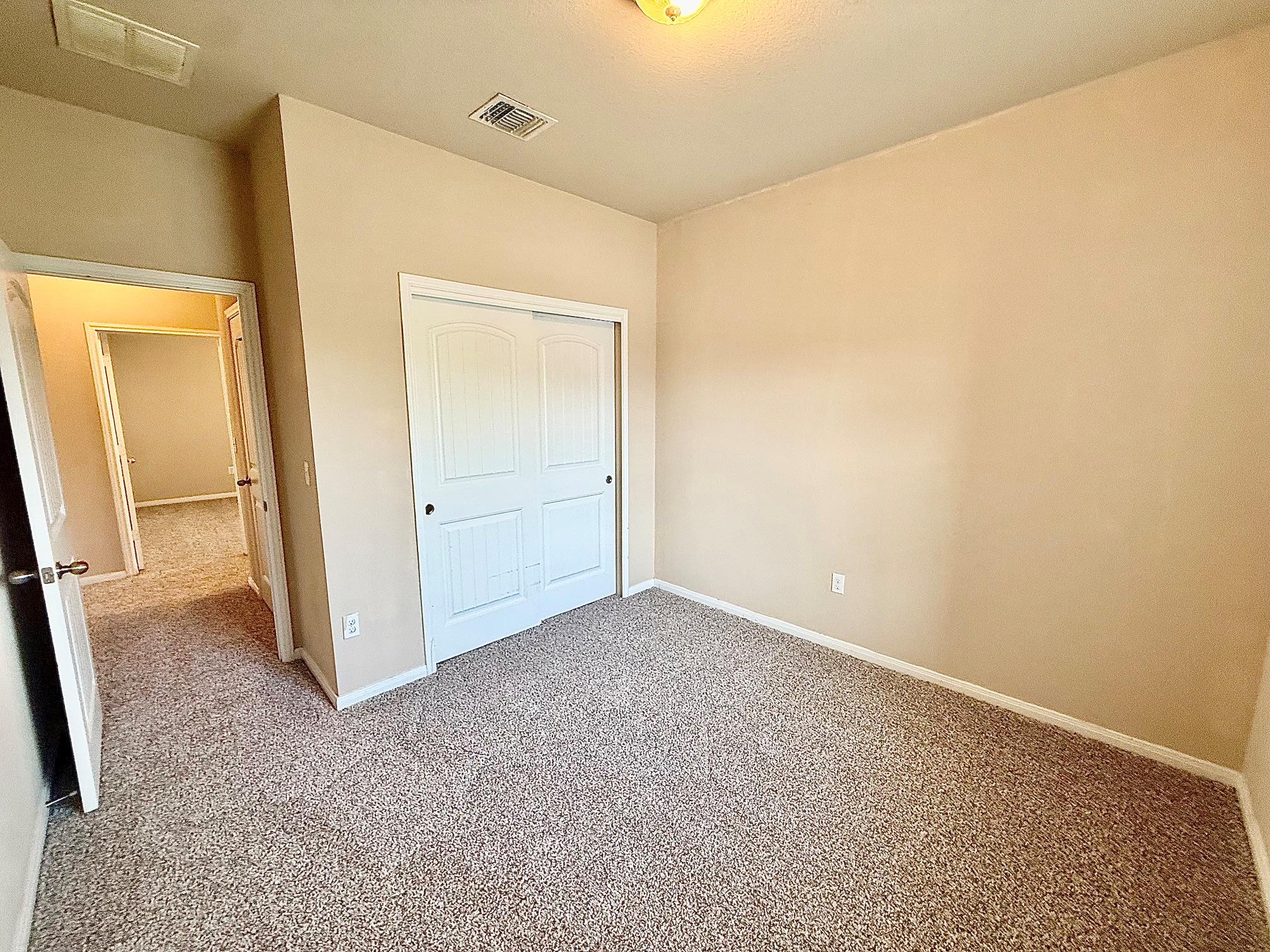 431 Northern Flicker St Property Photo 16