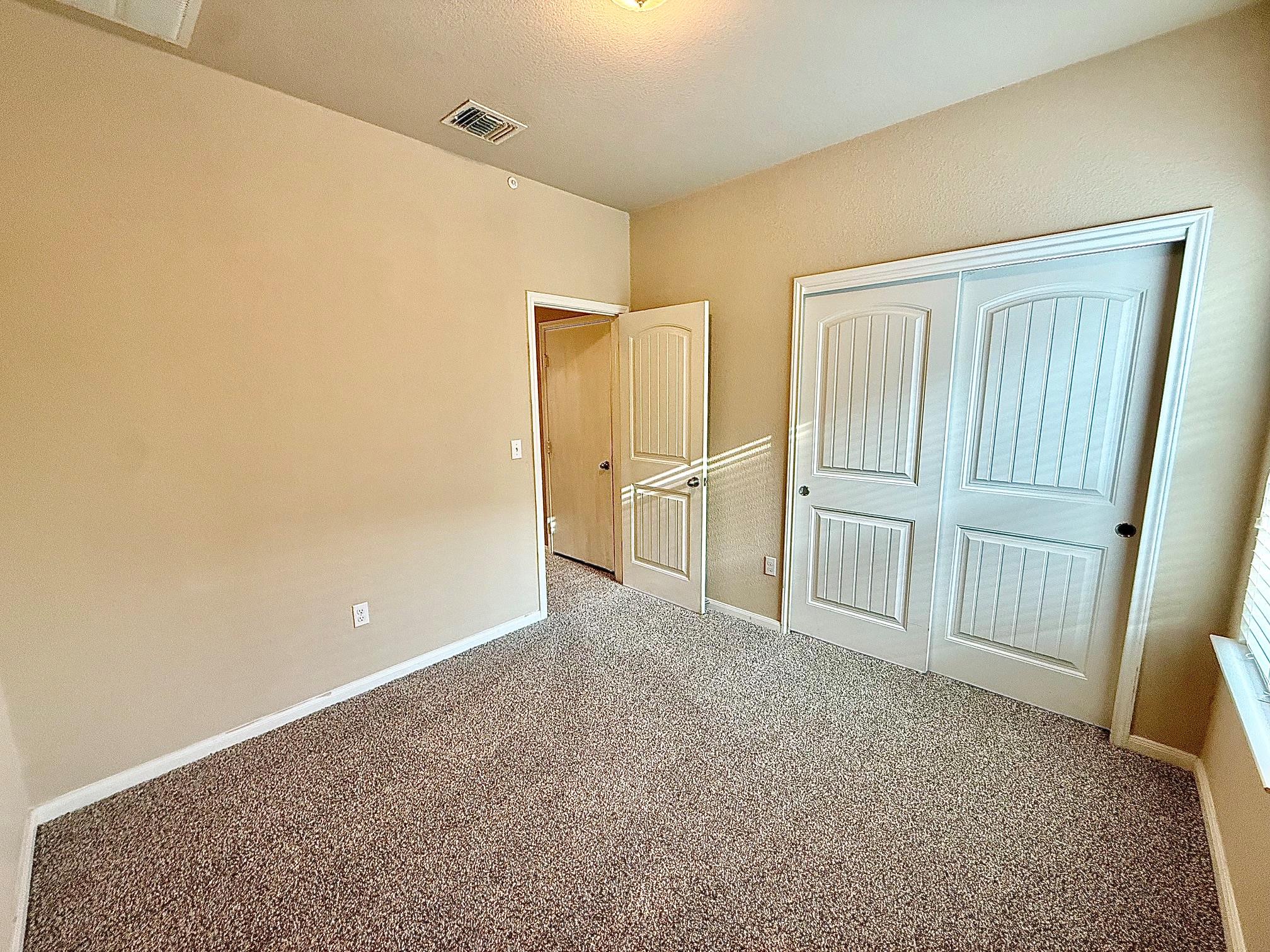 431 Northern Flicker St Property Photo 18