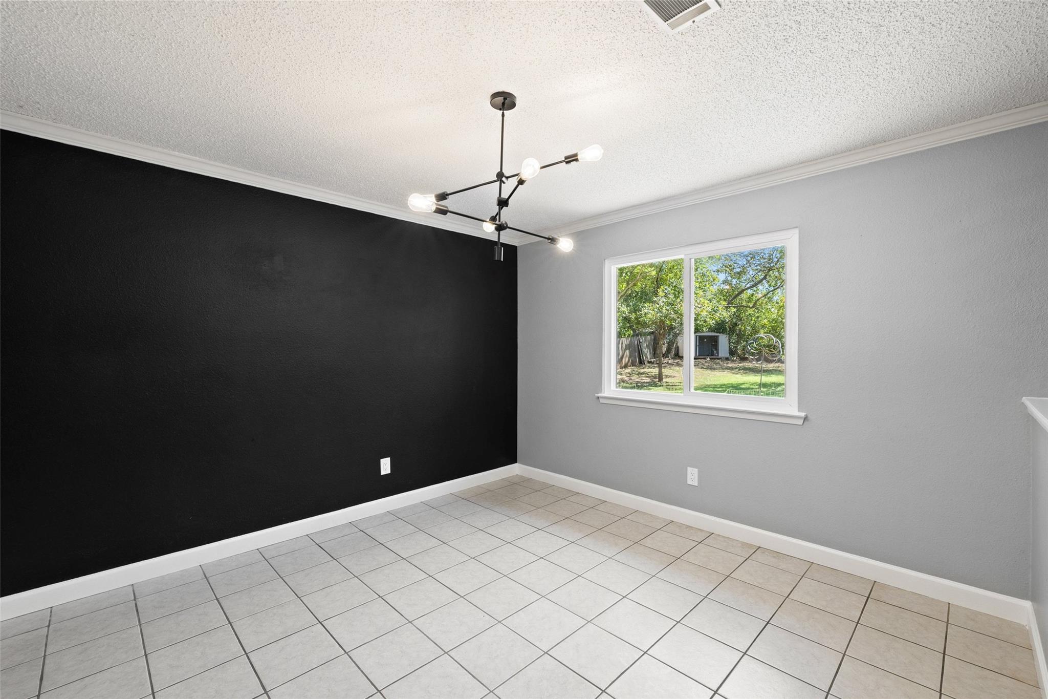 2808 Firecrest Dr Property Photo 8