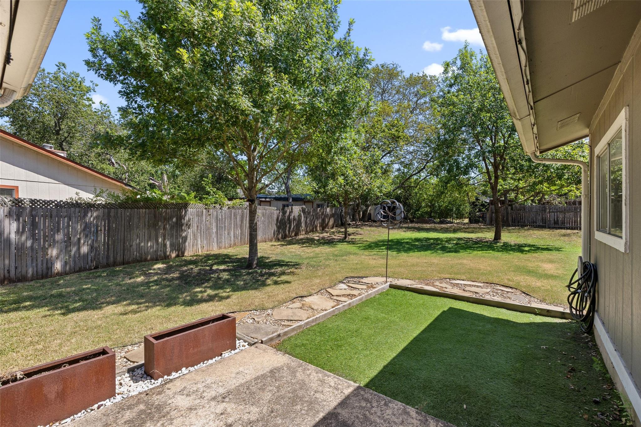 2808 Firecrest Dr Property Photo 36