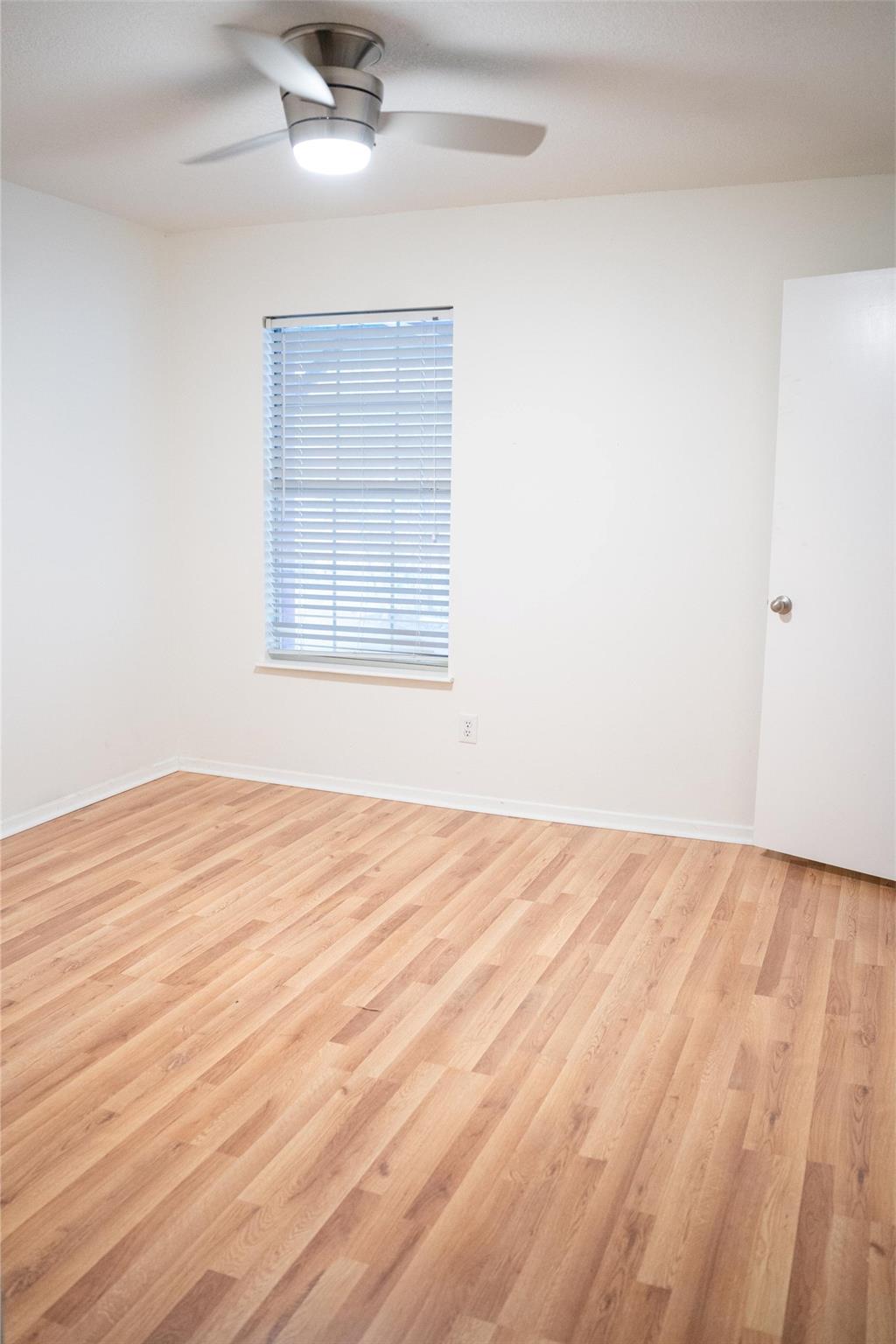 2841 San Gabriel St Property Photo 18