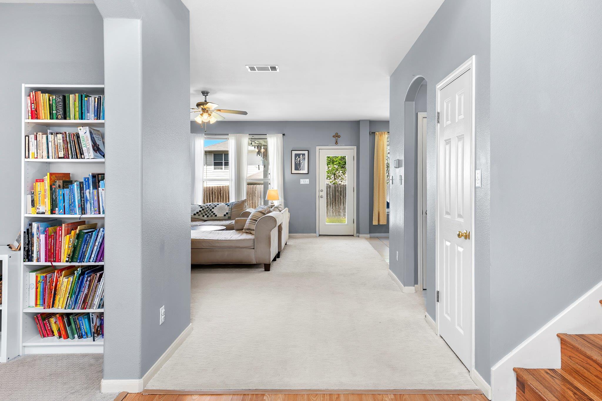 2333 Boulder Run Property Photo 6