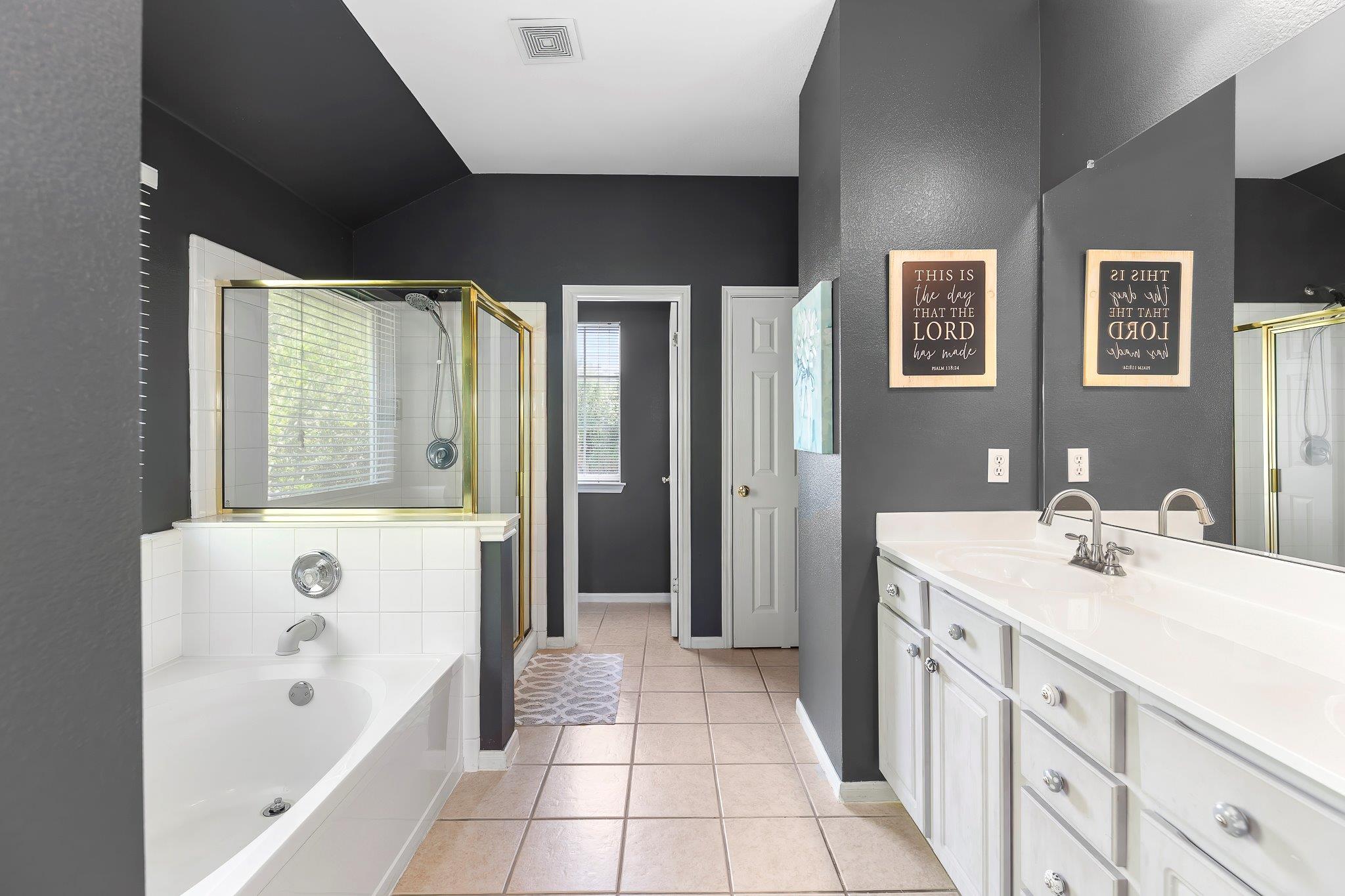 2333 Boulder Run Property Photo 29