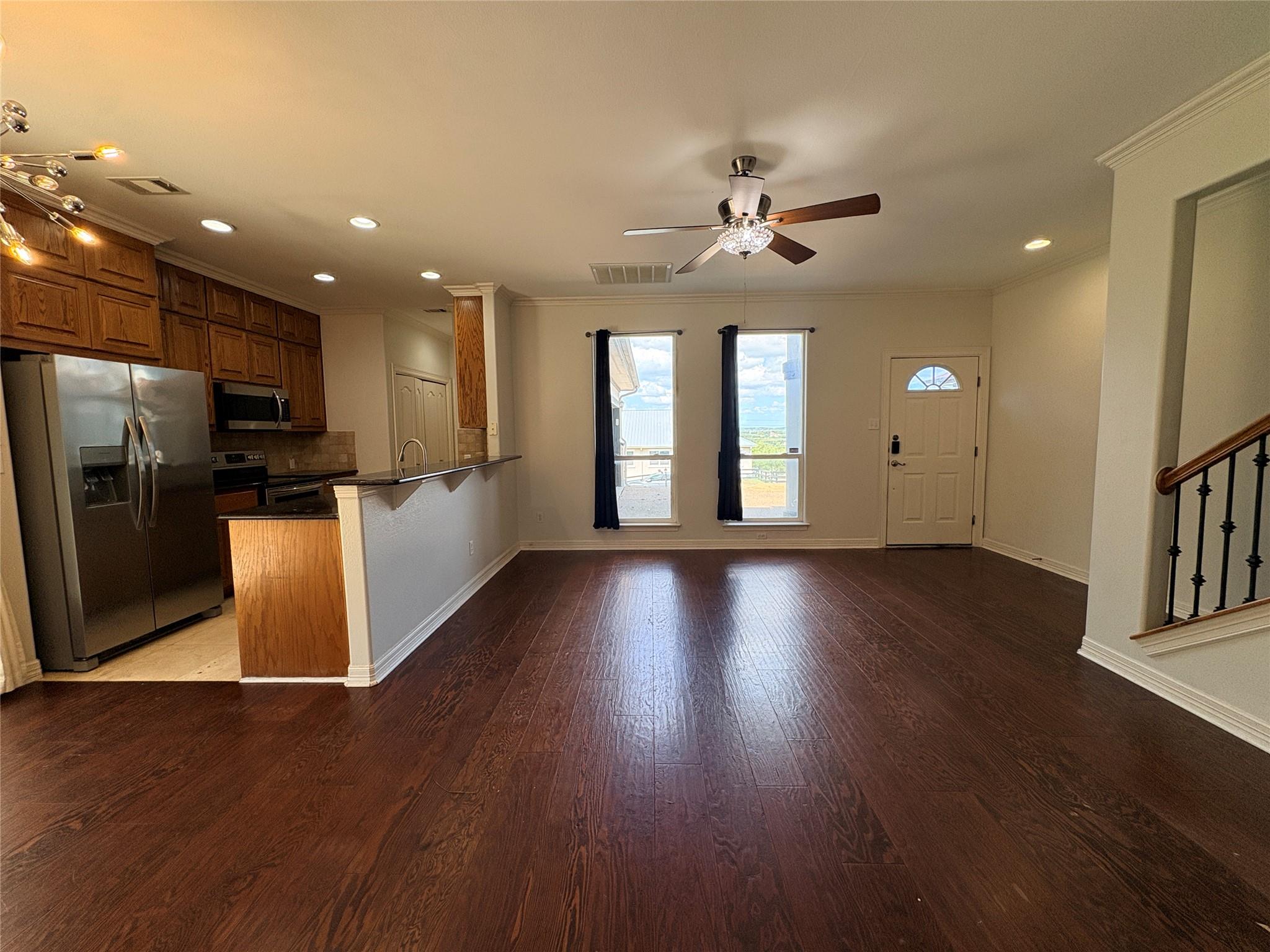 1213 Delsie Dr #b Property Photo 17