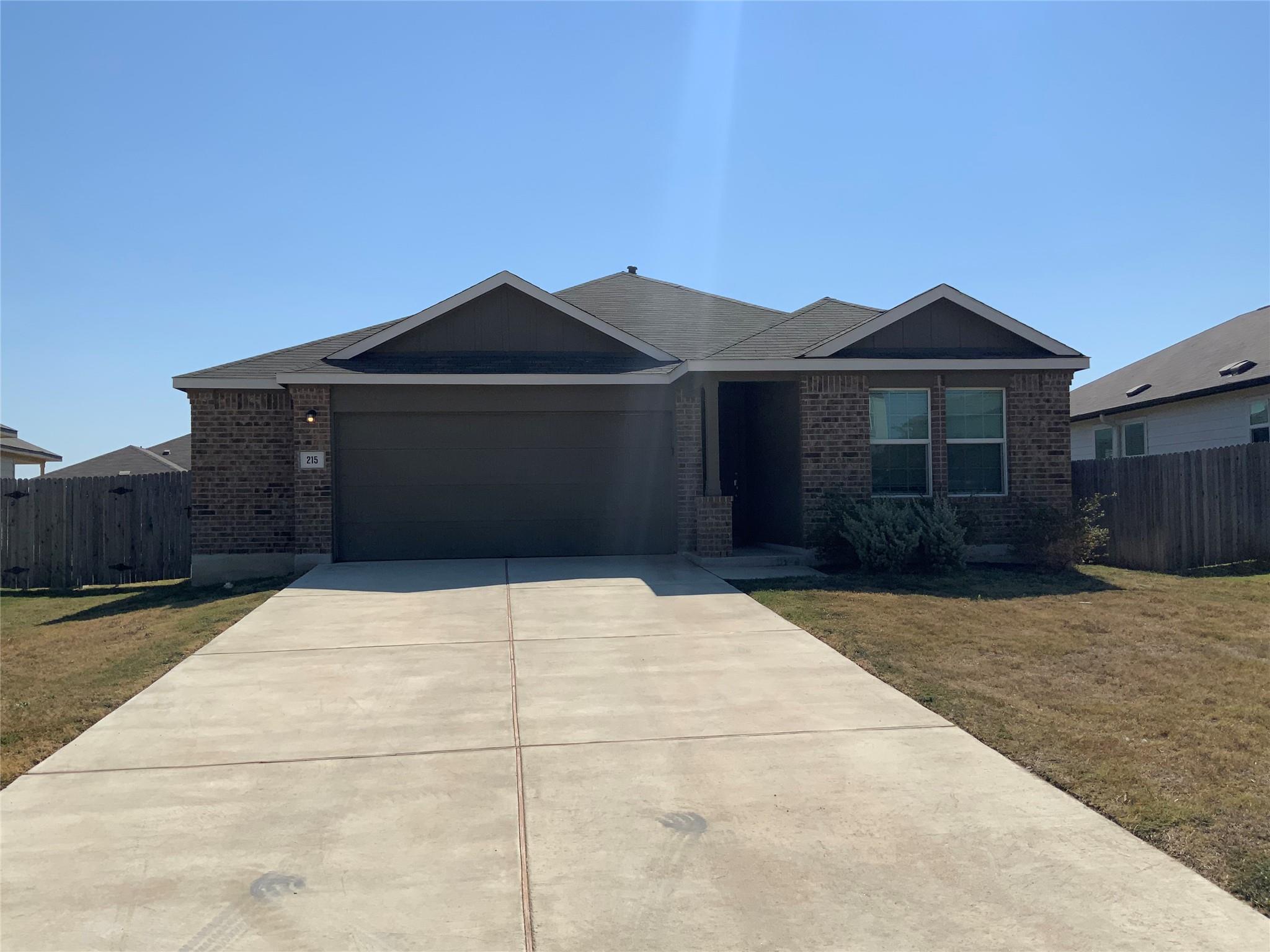 215 Silver Springs Bnd Property Photo