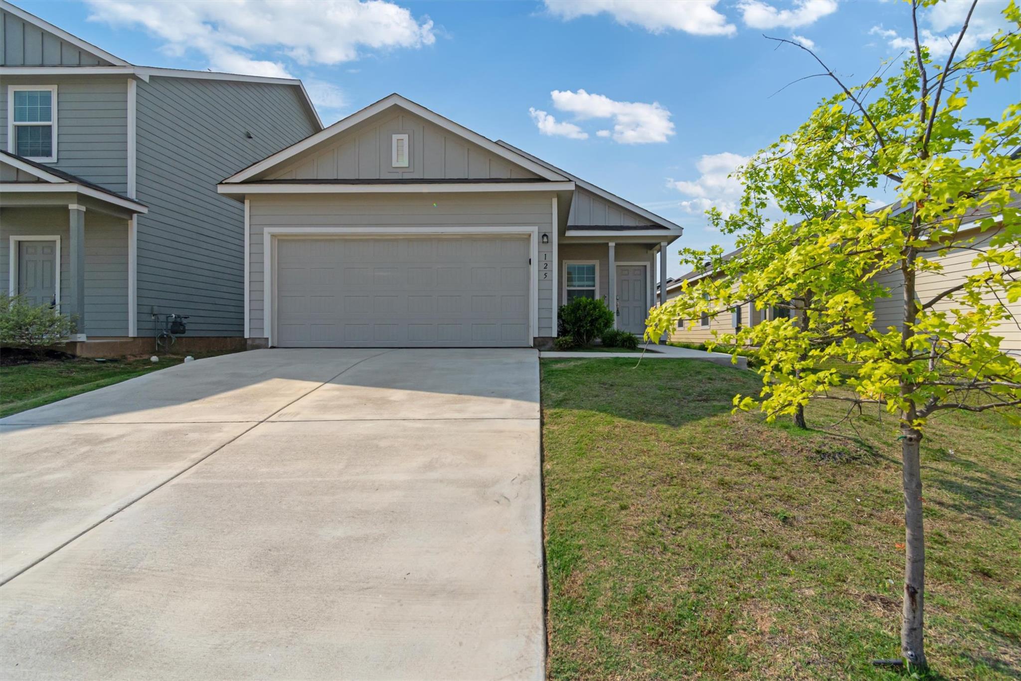 125 Mica TRL Property Photo 1