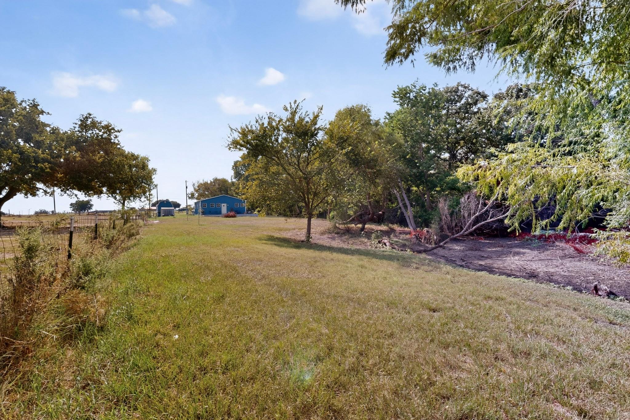 224 Old Coach Ln Property Photo 35
