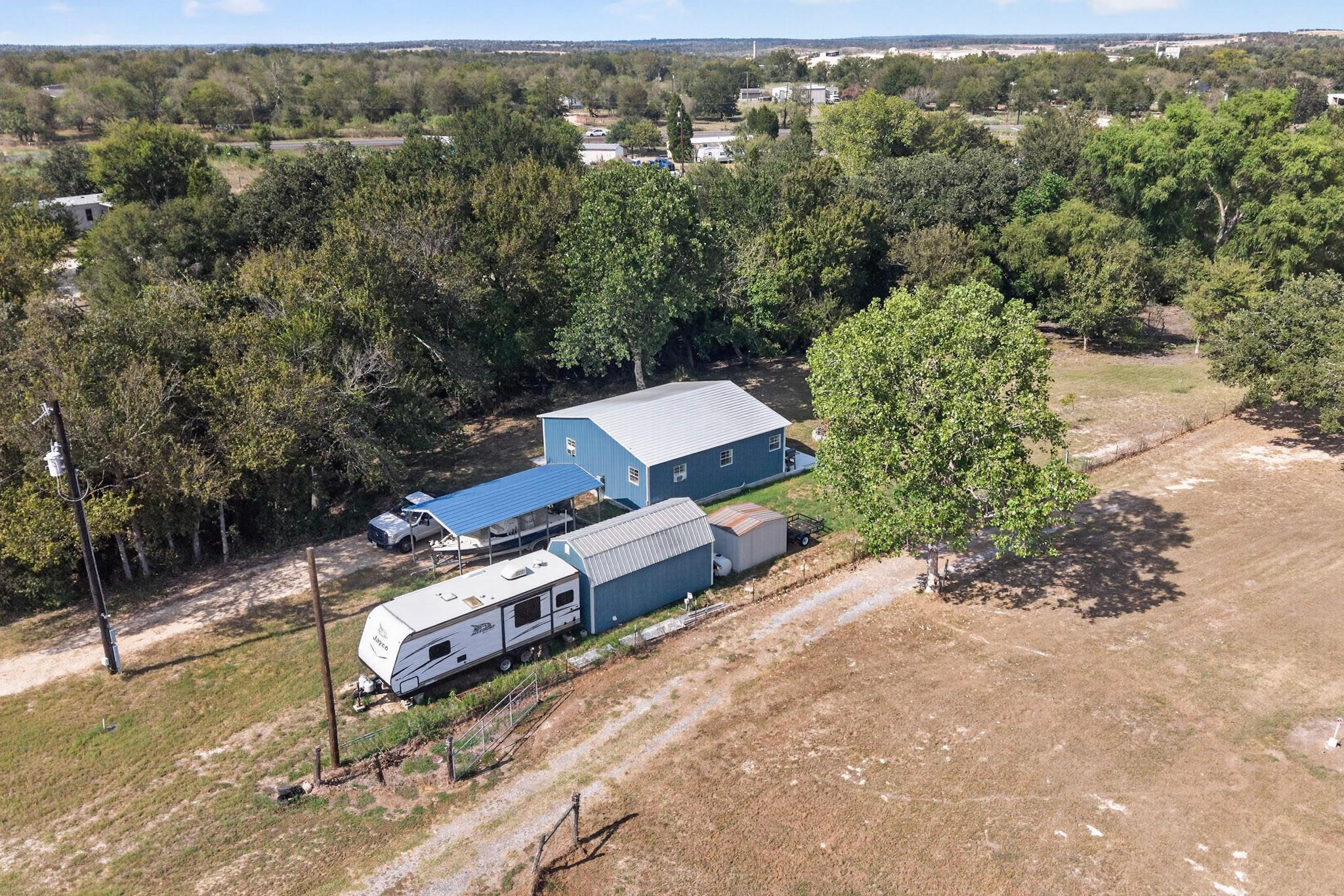 224 Old Coach Ln Property Photo 37