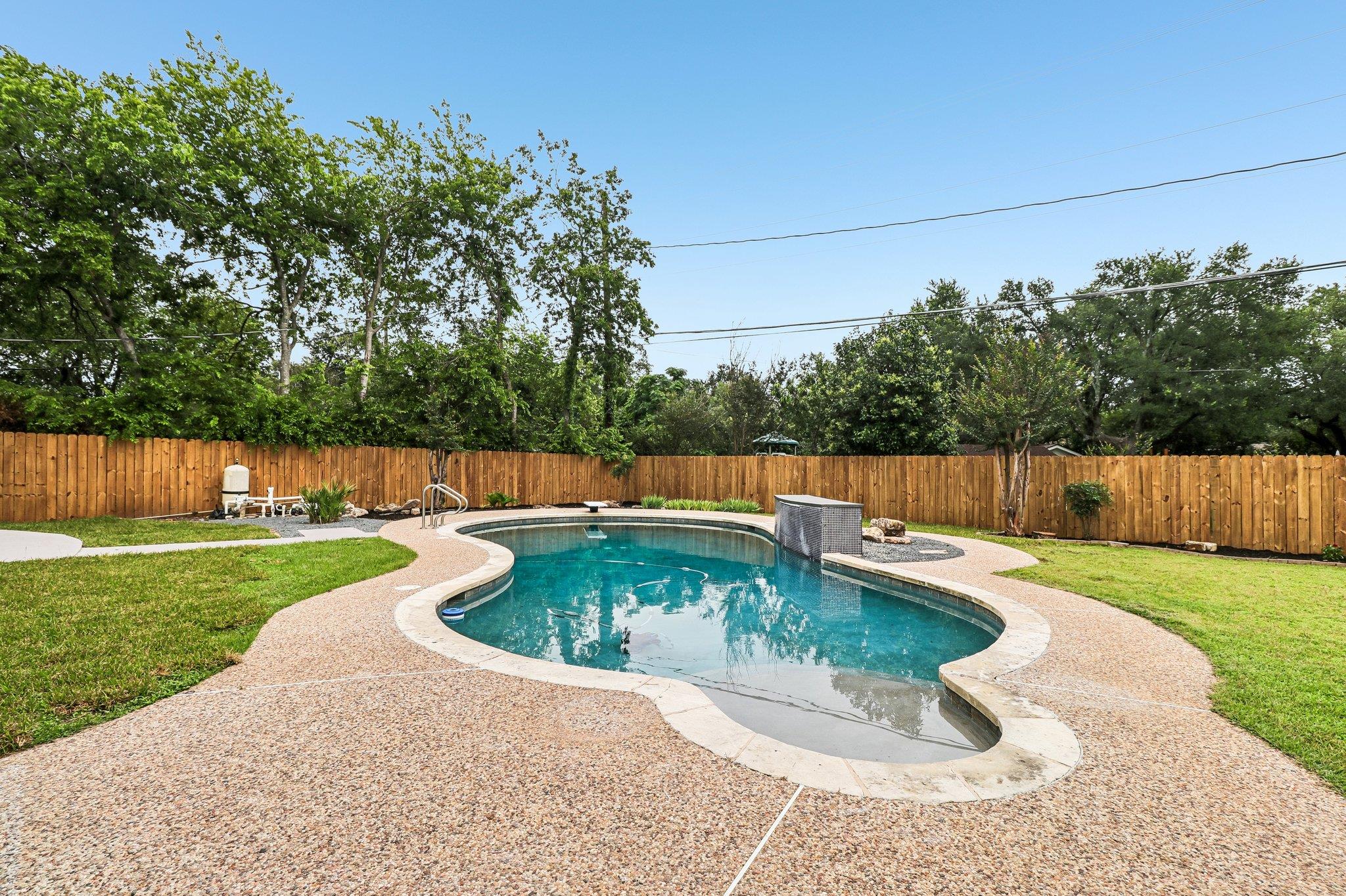 11809 Charing Cross Rd Property Photo 30