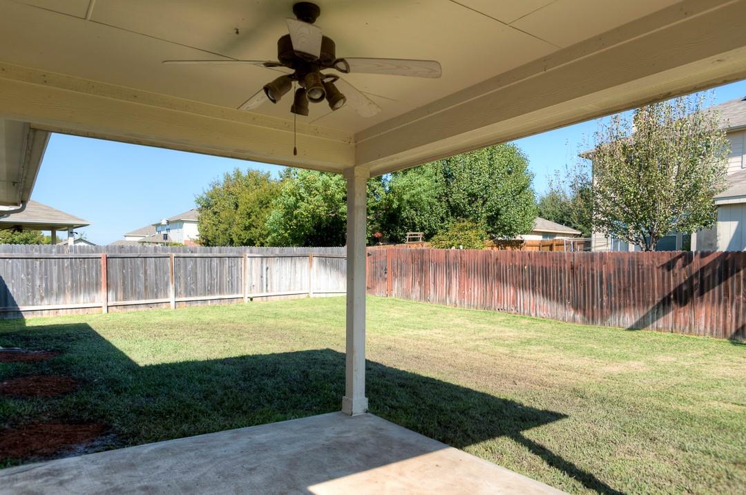 1611 Briar Hill Dr Property Photo 19