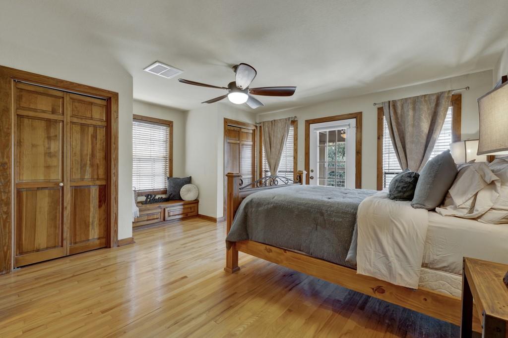 2198 Lakeshore Dr Property Photo 20