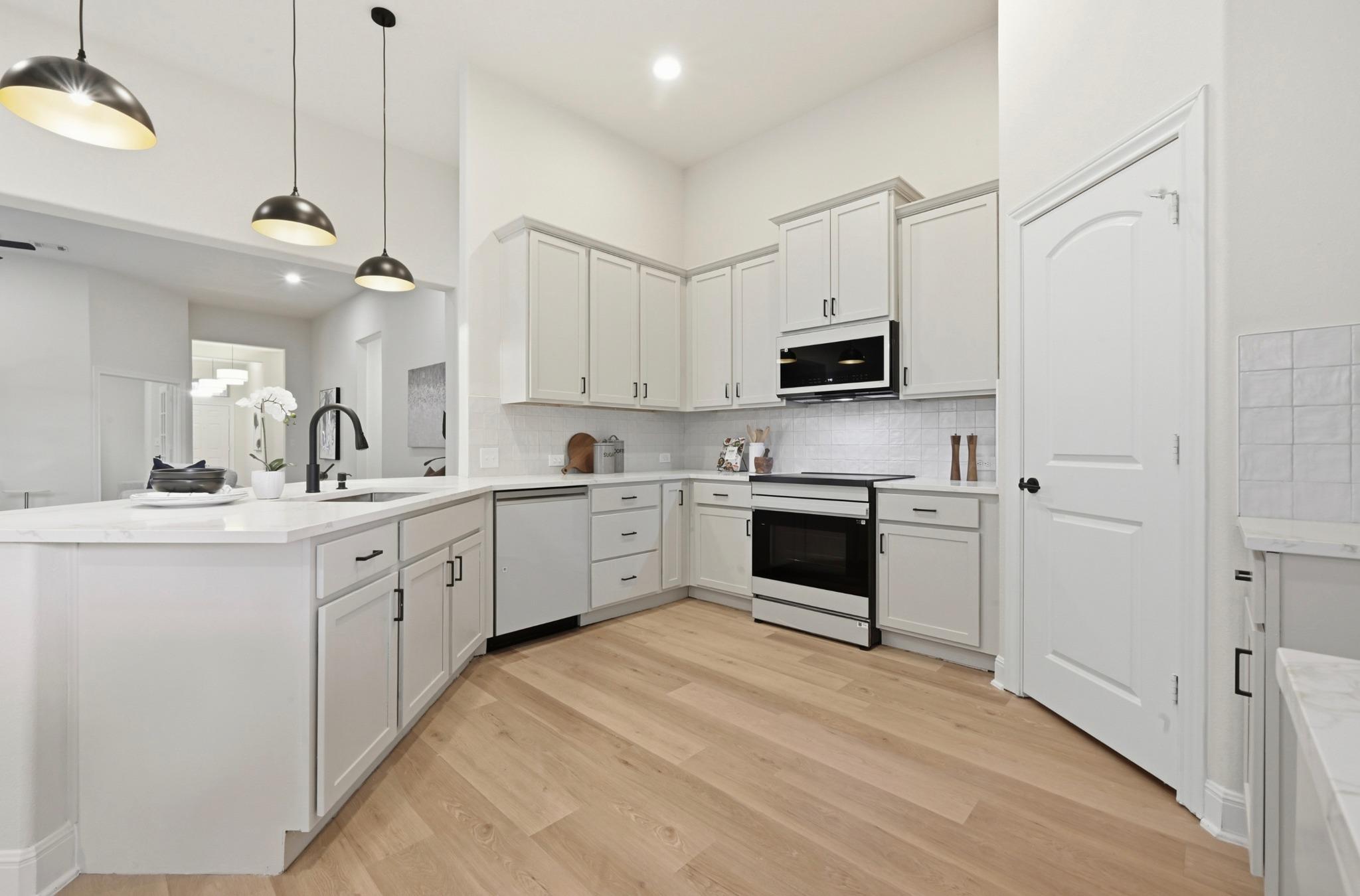 13009 Olivers Way Property Photo 1
