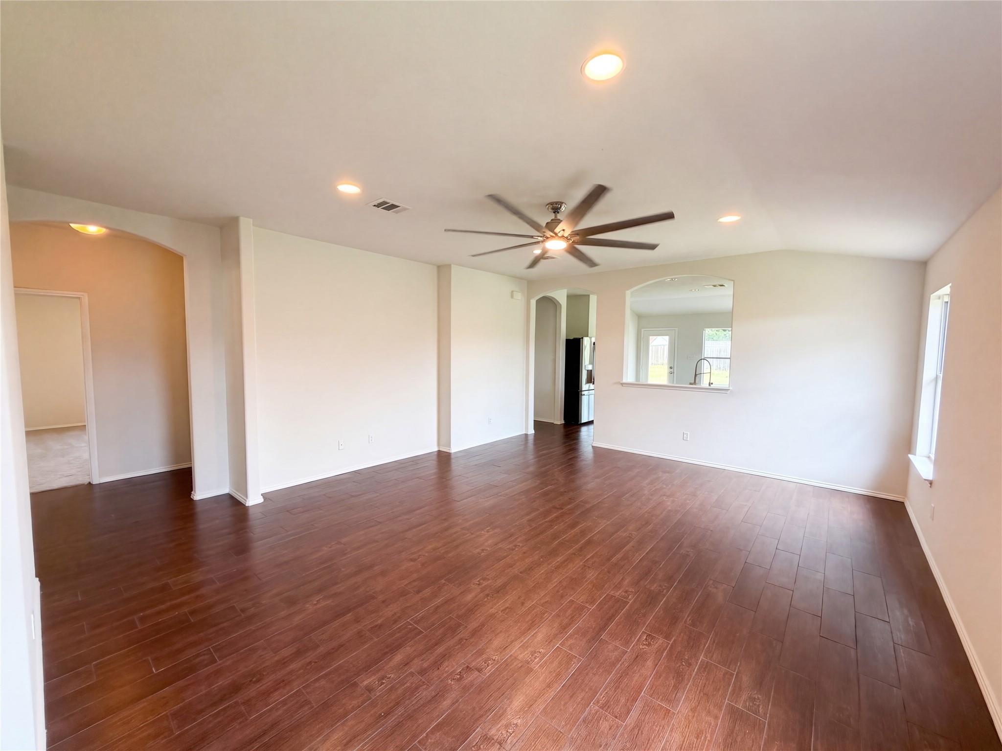 12816 Wooly Bucket Cv Property Photo 5