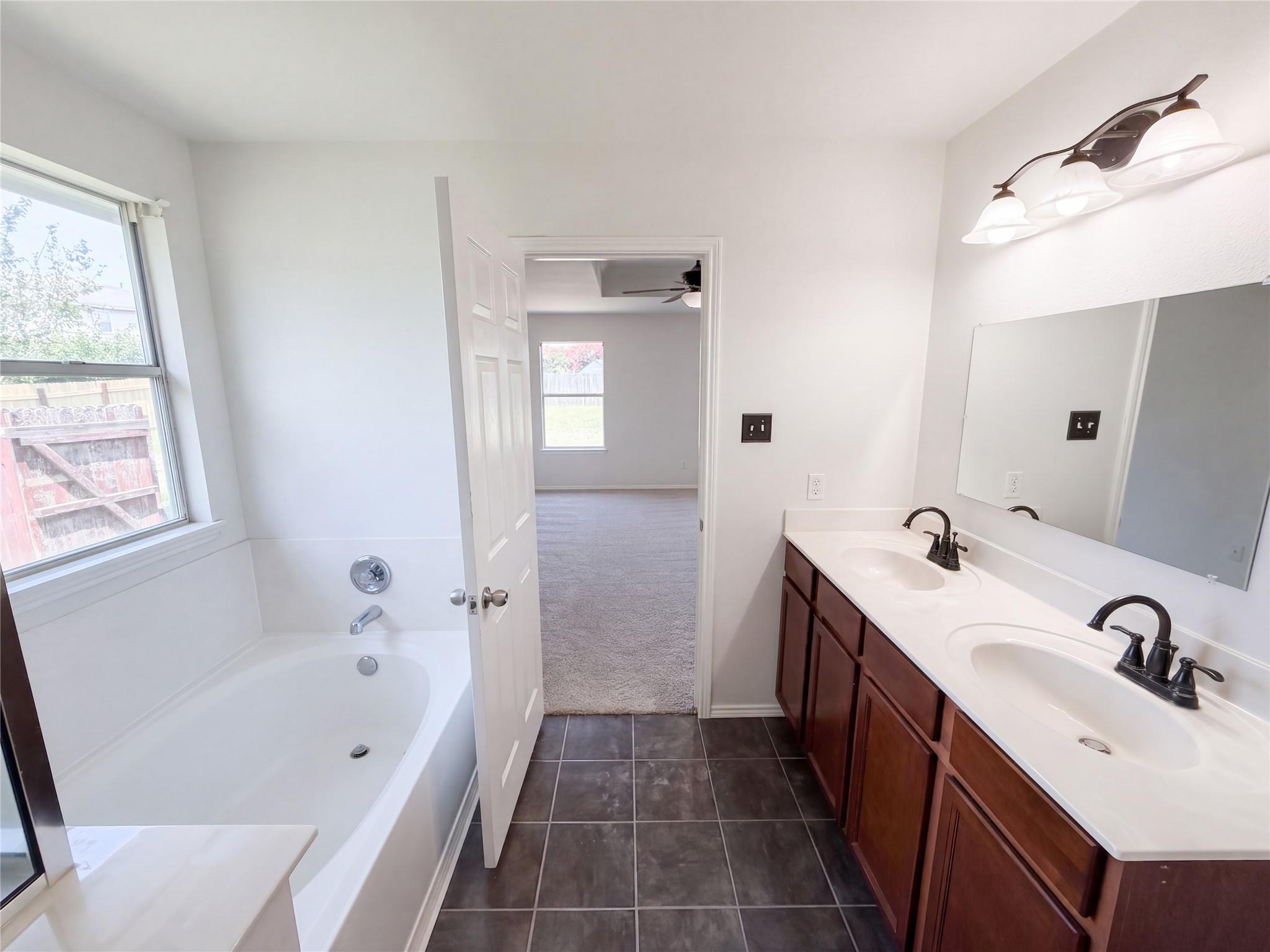 12816 Wooly Bucket Cv Property Photo 10