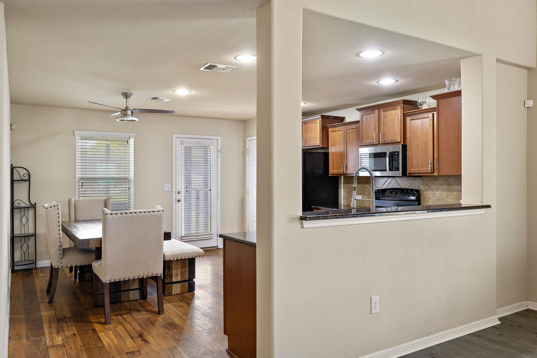 605 San Antonio Riverwalk Walk Property Photo 10