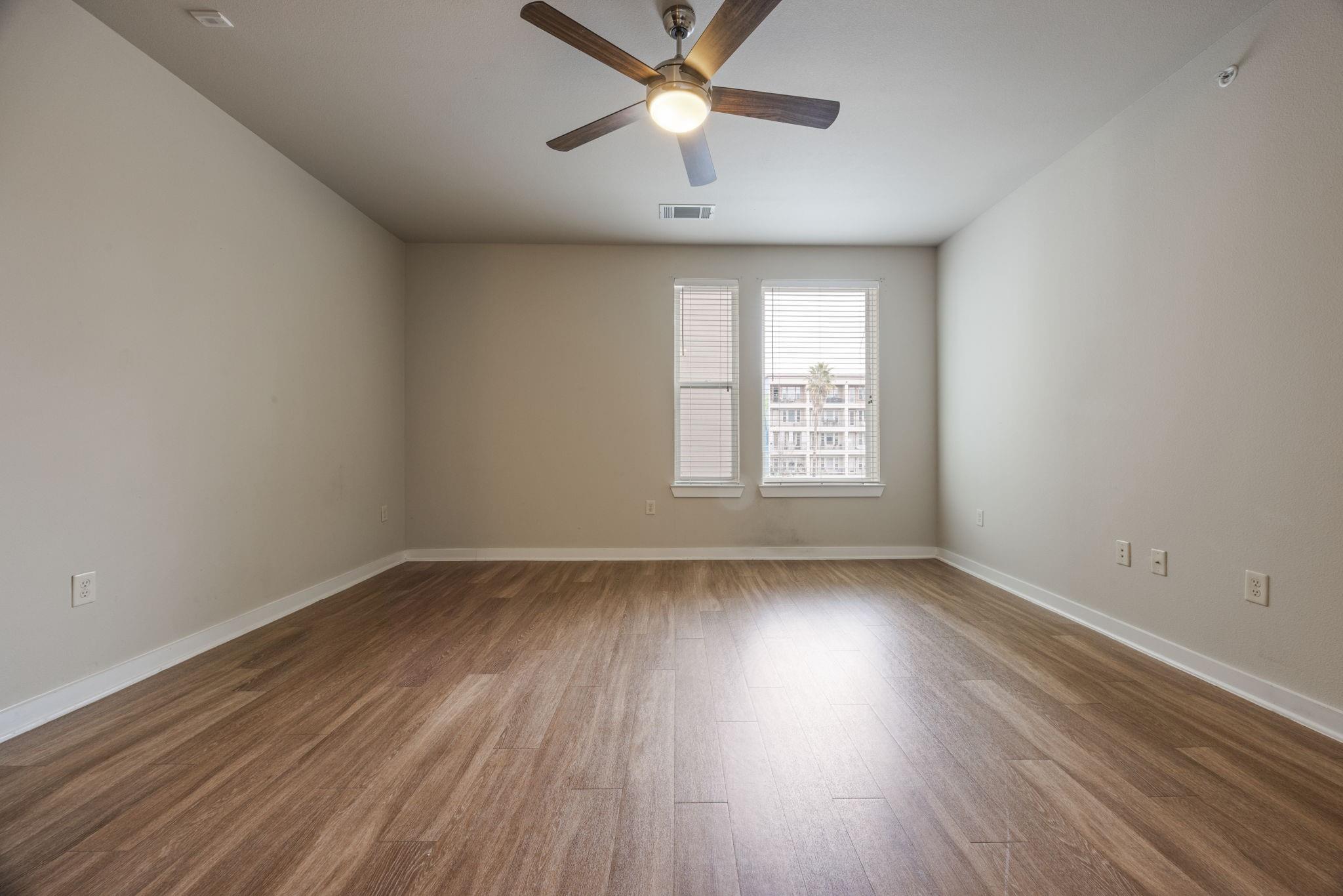 1900 Barton Springs Rd 3013 Property Photo 13
