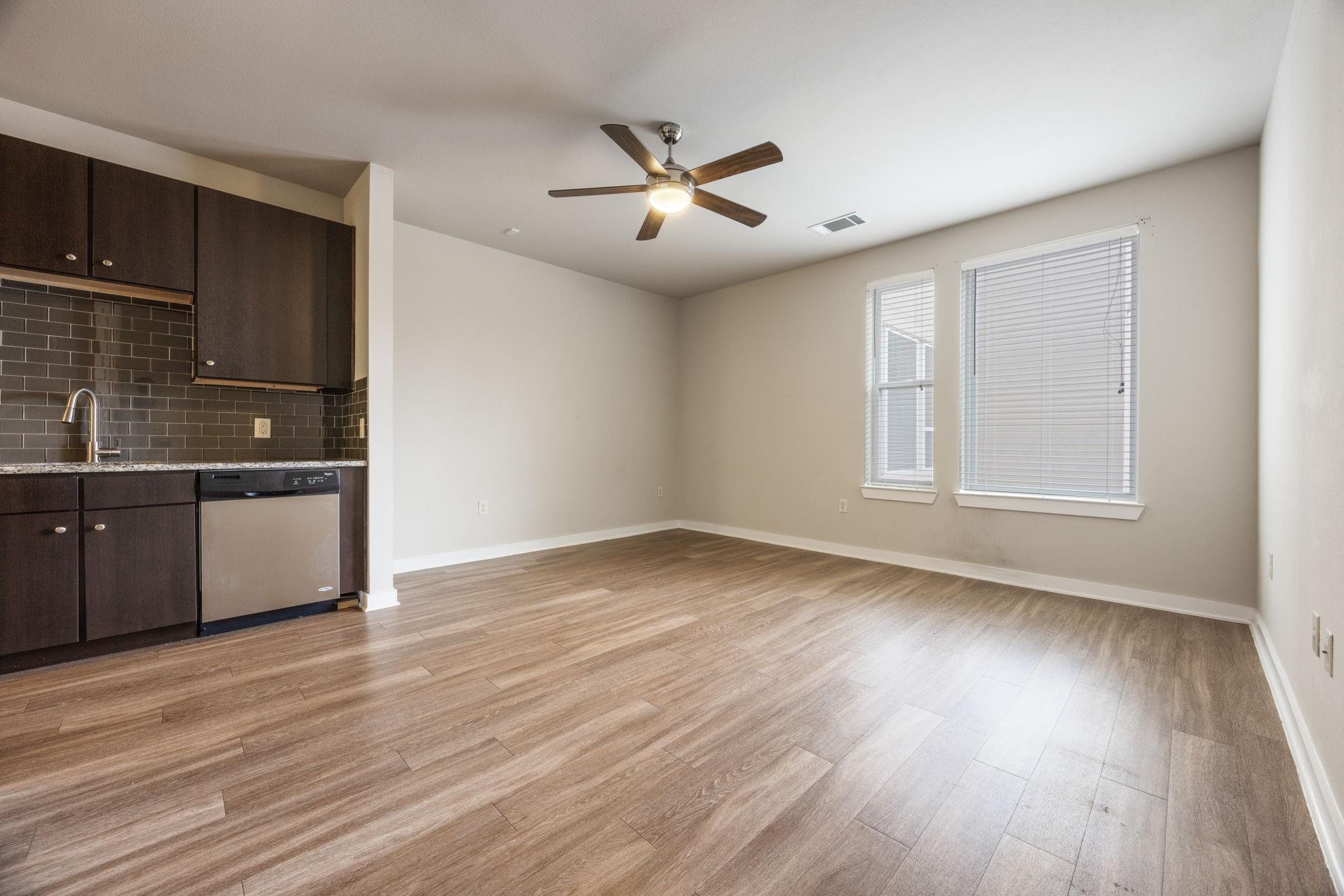 1900 Barton Springs Rd 3013 Property Photo 14