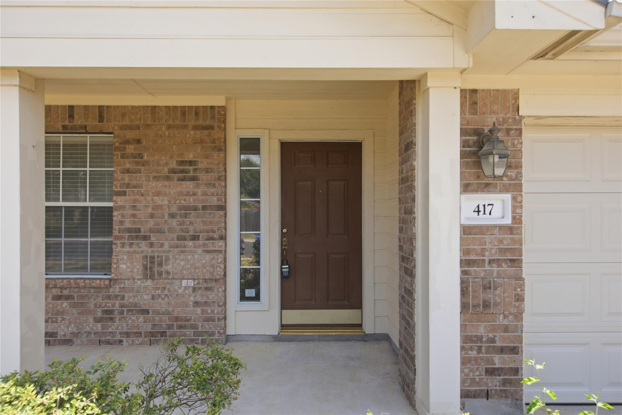 417 River Crossing Trl Property Photo 2