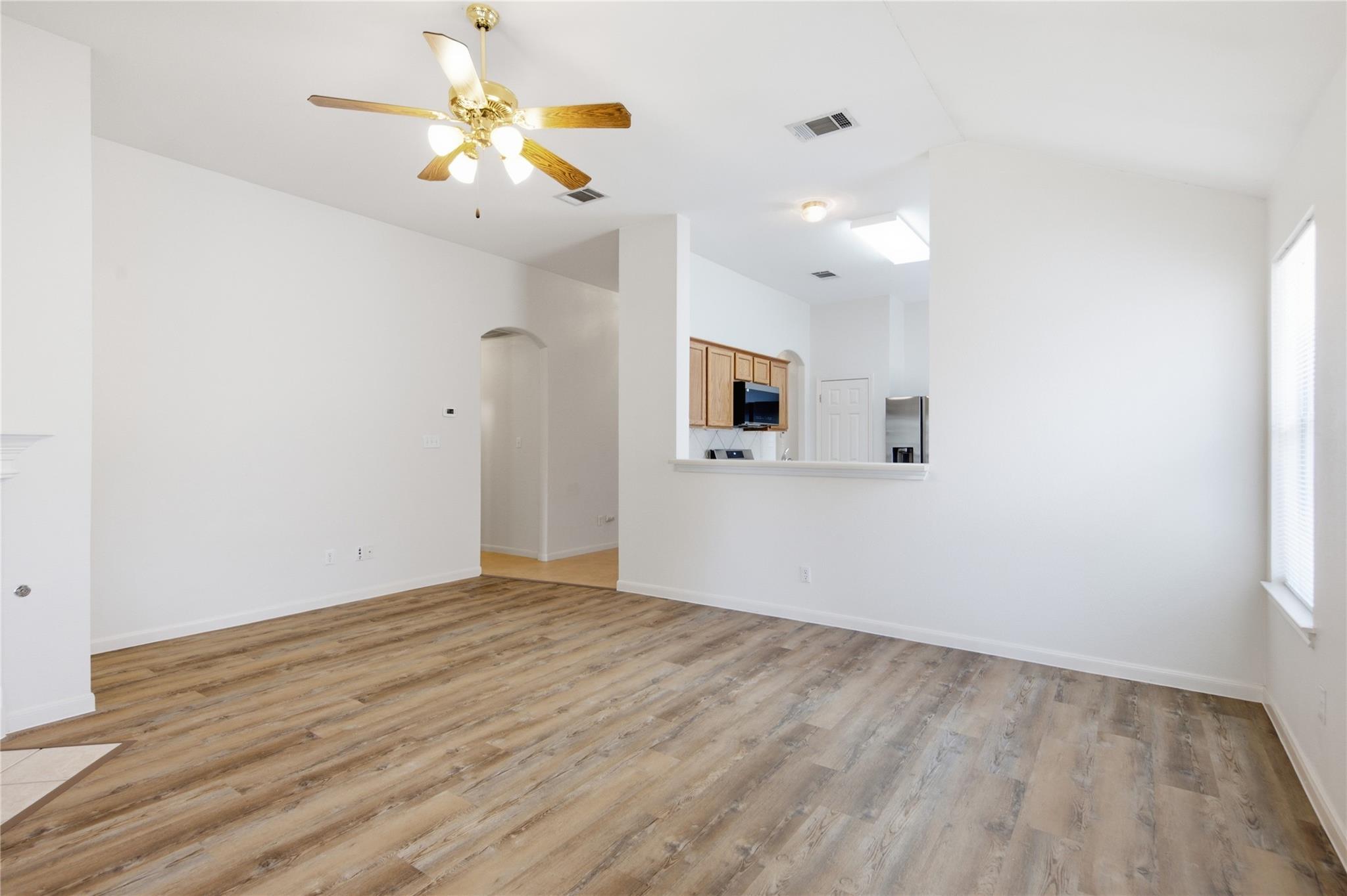 417 River Crossing Trl Property Photo 9